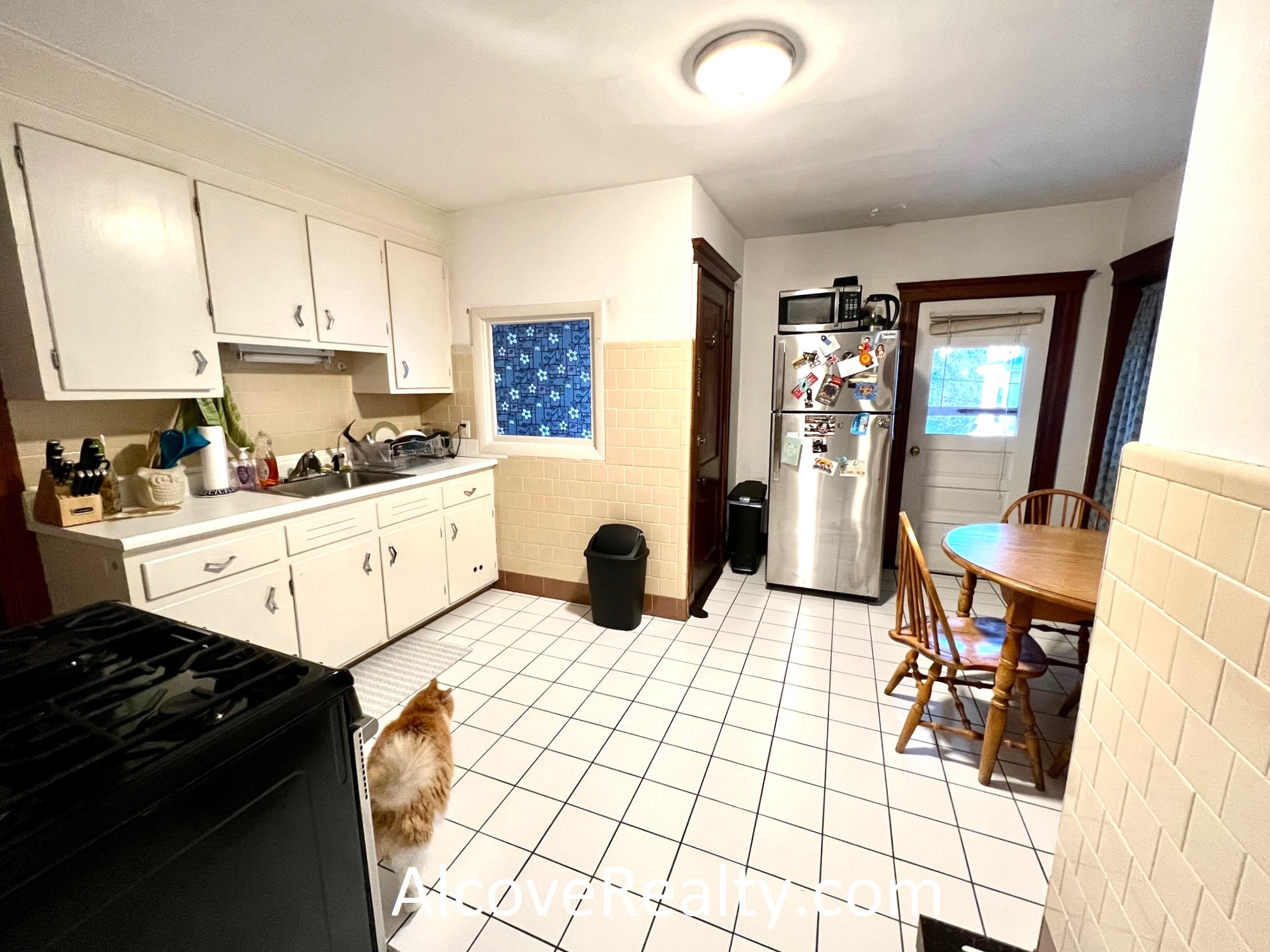 2 bed, 1 bath apartment for rent at 92 Powderhouse Blvd Unit 3, West Somerville — photo 1 of 11