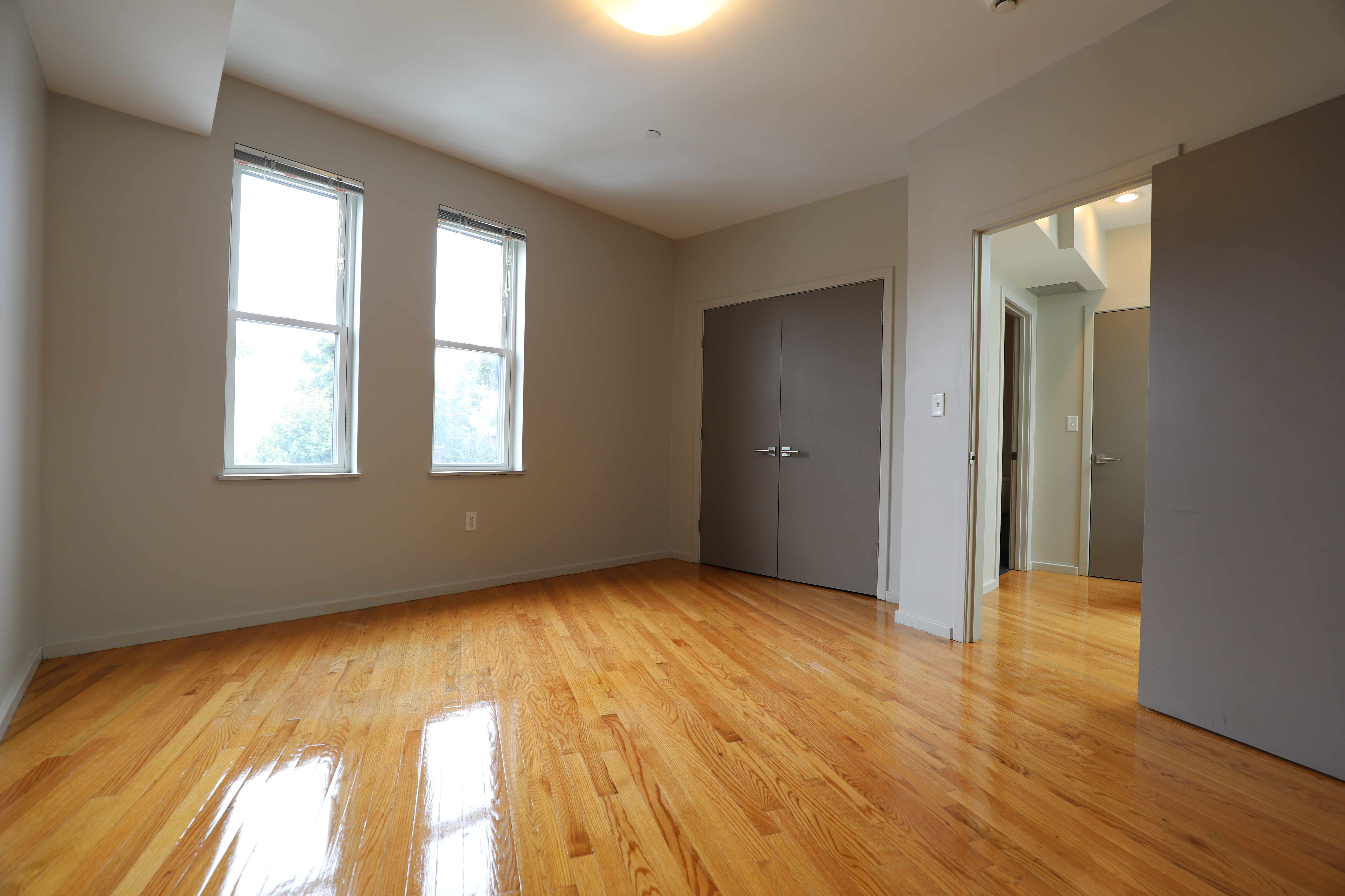 5 bed, 2.5 bath apartment for rent at 57 Glenville Ave Unit 1, Allston — photo 23 of 23