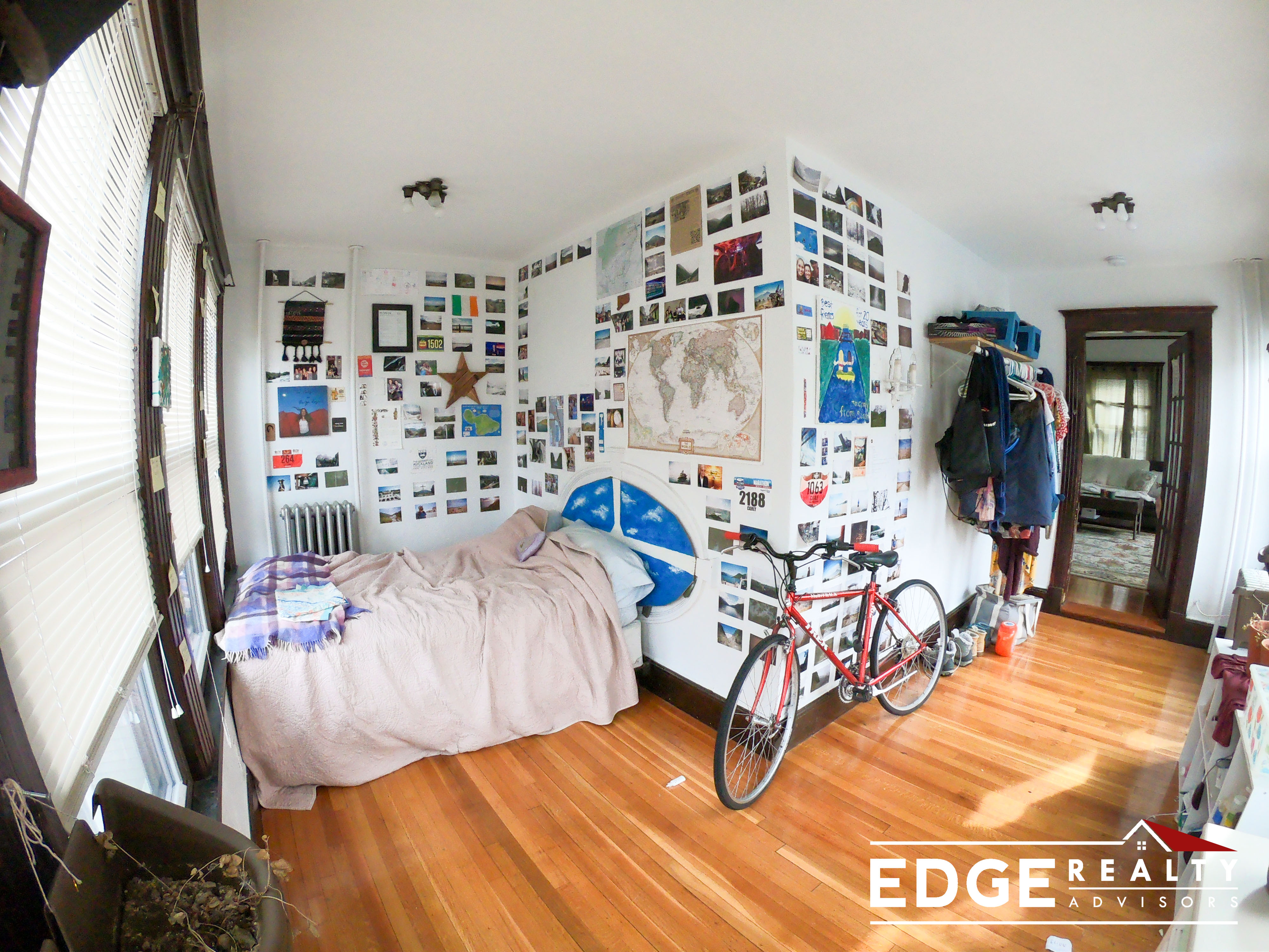 4 bed, 1 bath apartment for rent at 69 Oak Square Ave Unit 2, Brighton — photo 6 of 11