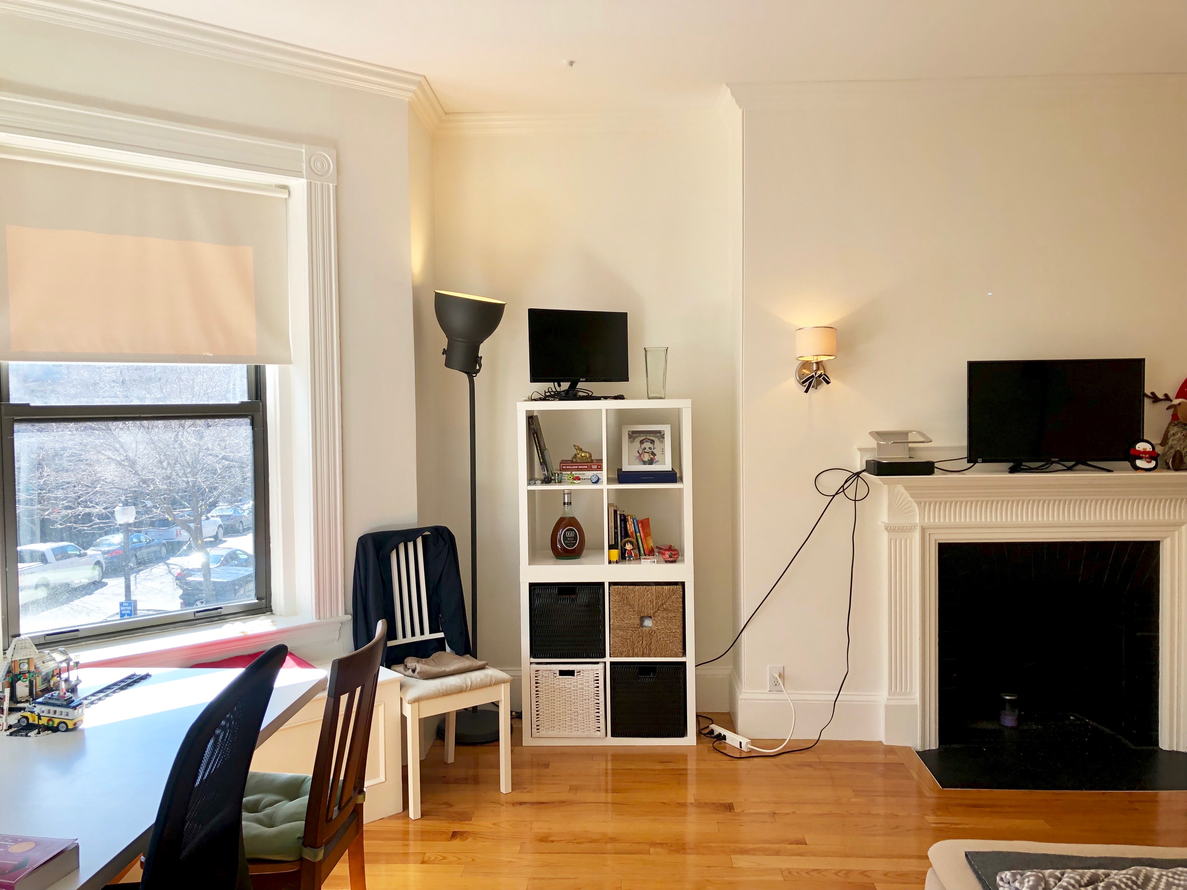 247 Newbury St, Back Bay