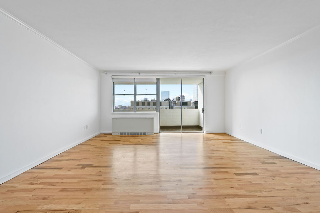 Studio bed, 1 bath apartment for rent at 8 Whittier Pl Unit 21G, West End — photo 2 of 33