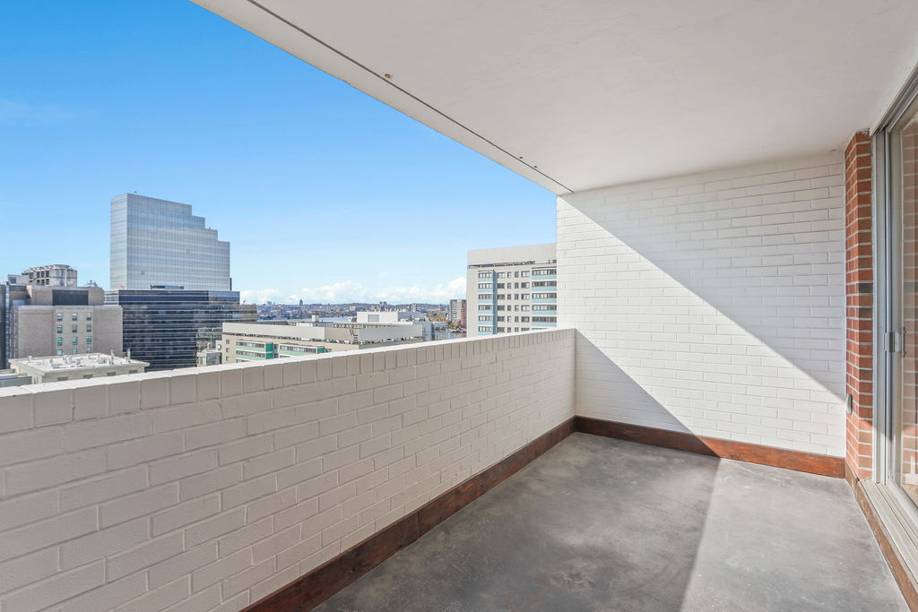 Studio bed, 1 bath apartment for rent at 8 Whittier Pl Unit 21G, West End — photo 12 of 33