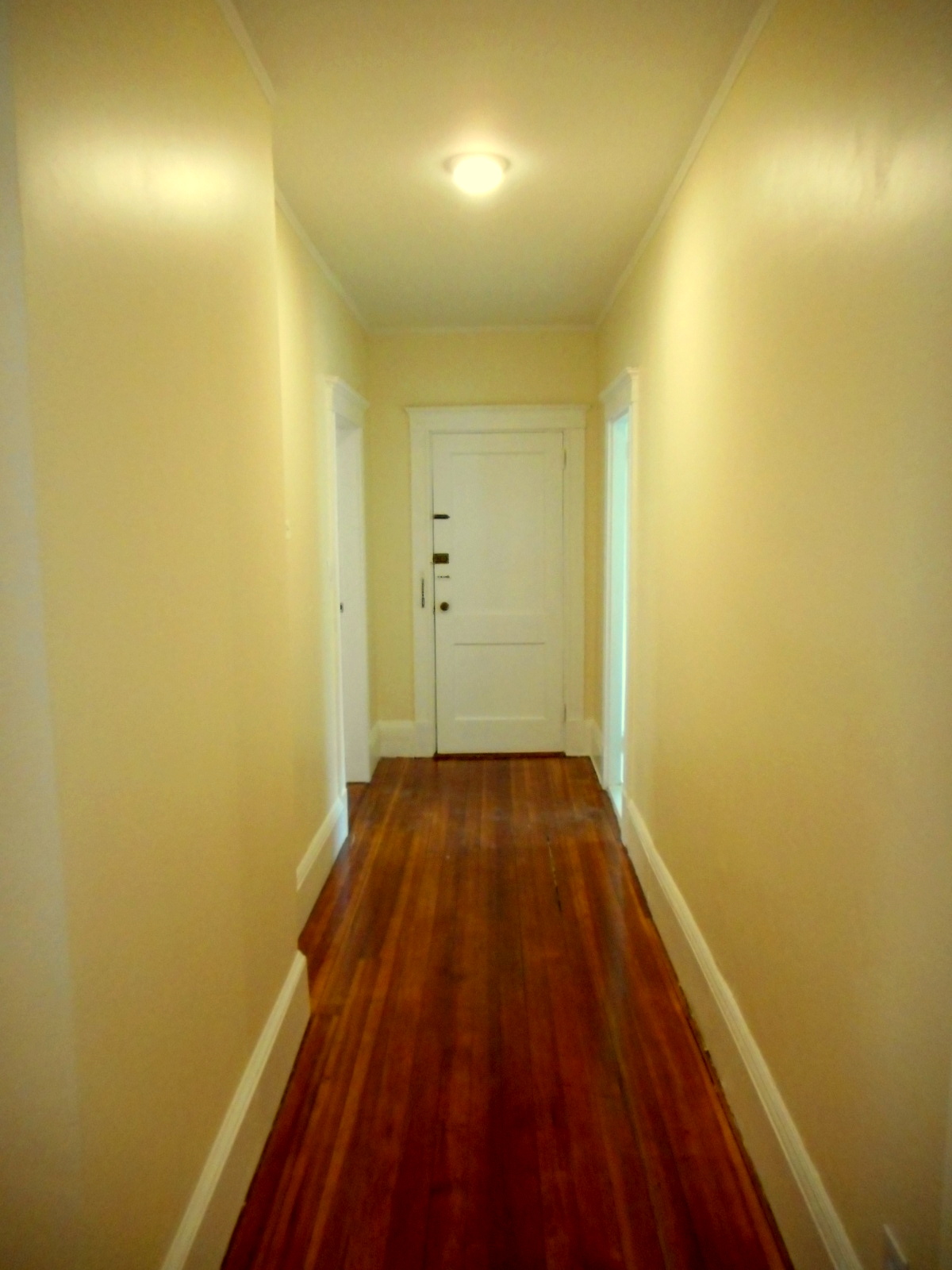 1 bed, 1 bath apartment for rent at 264 Aspinwall Ave Unit 5, Riverway Island — photo 6 of 14