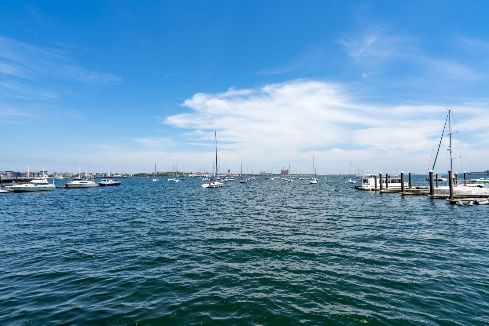 1 bed, 1 bath apartment for rent at 65 East India Row Unit 40A, Waterfront — photo 15 of 16