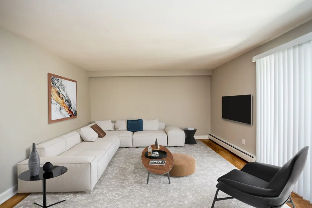 2 bed, 1 bath apartment for rent at 9 Bronsdon St Unit 15B, Brighton — photo 3 of 6