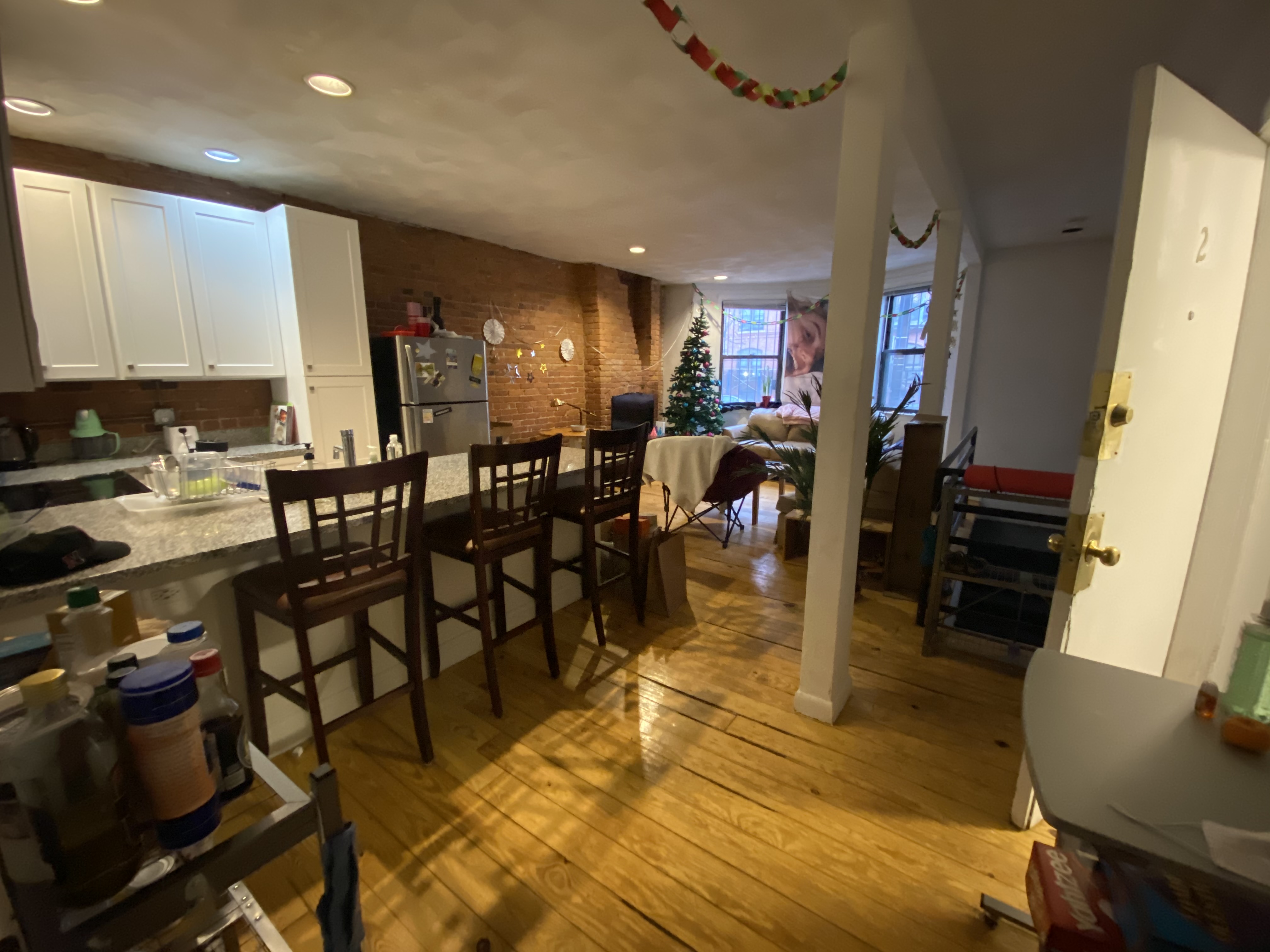 6 bed, 2 bath apartment for rent at 610 Columbus Ave Unit 1M, Fenway