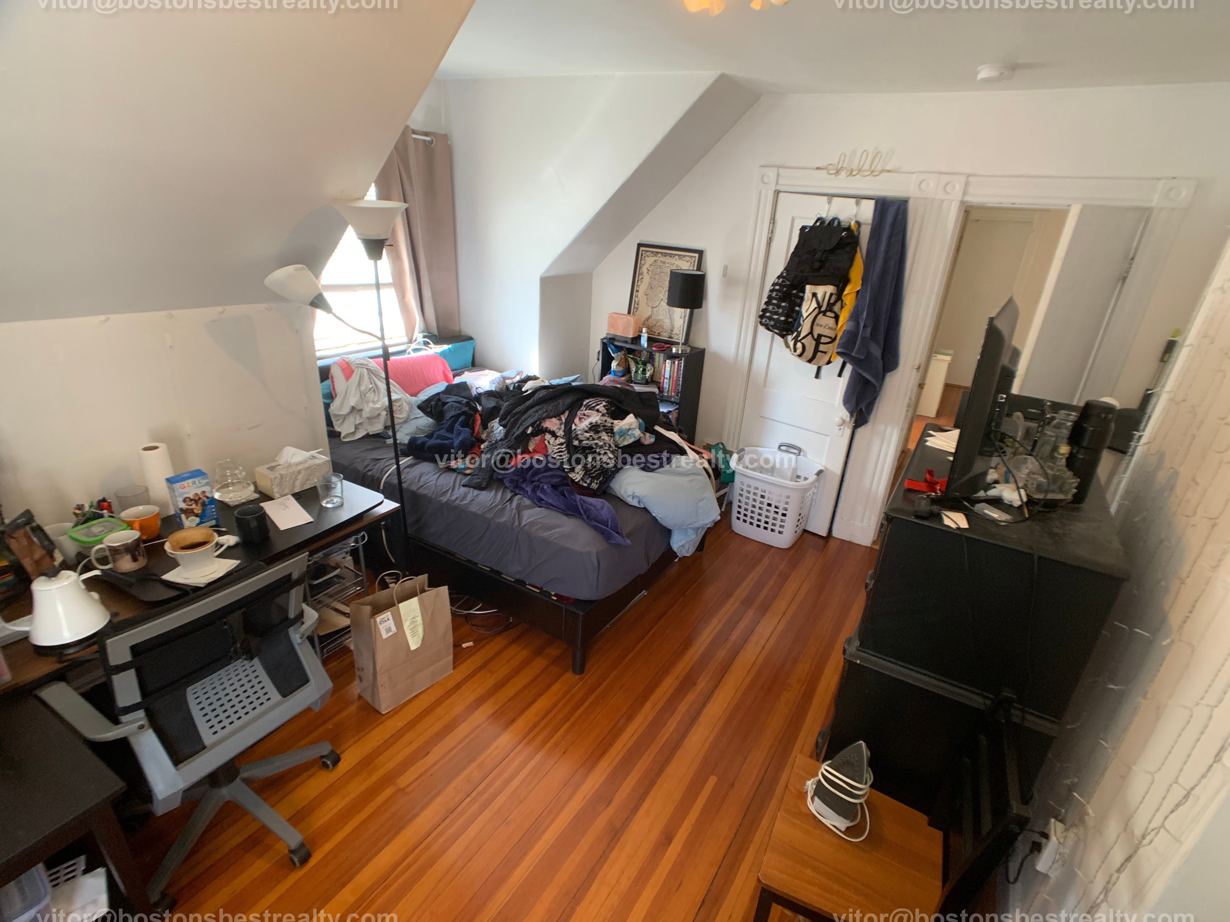 6 bed, 2.5 bath apartment for rent at 11 Colliston Rd Unit 11, Brighton — photo 30 of 55