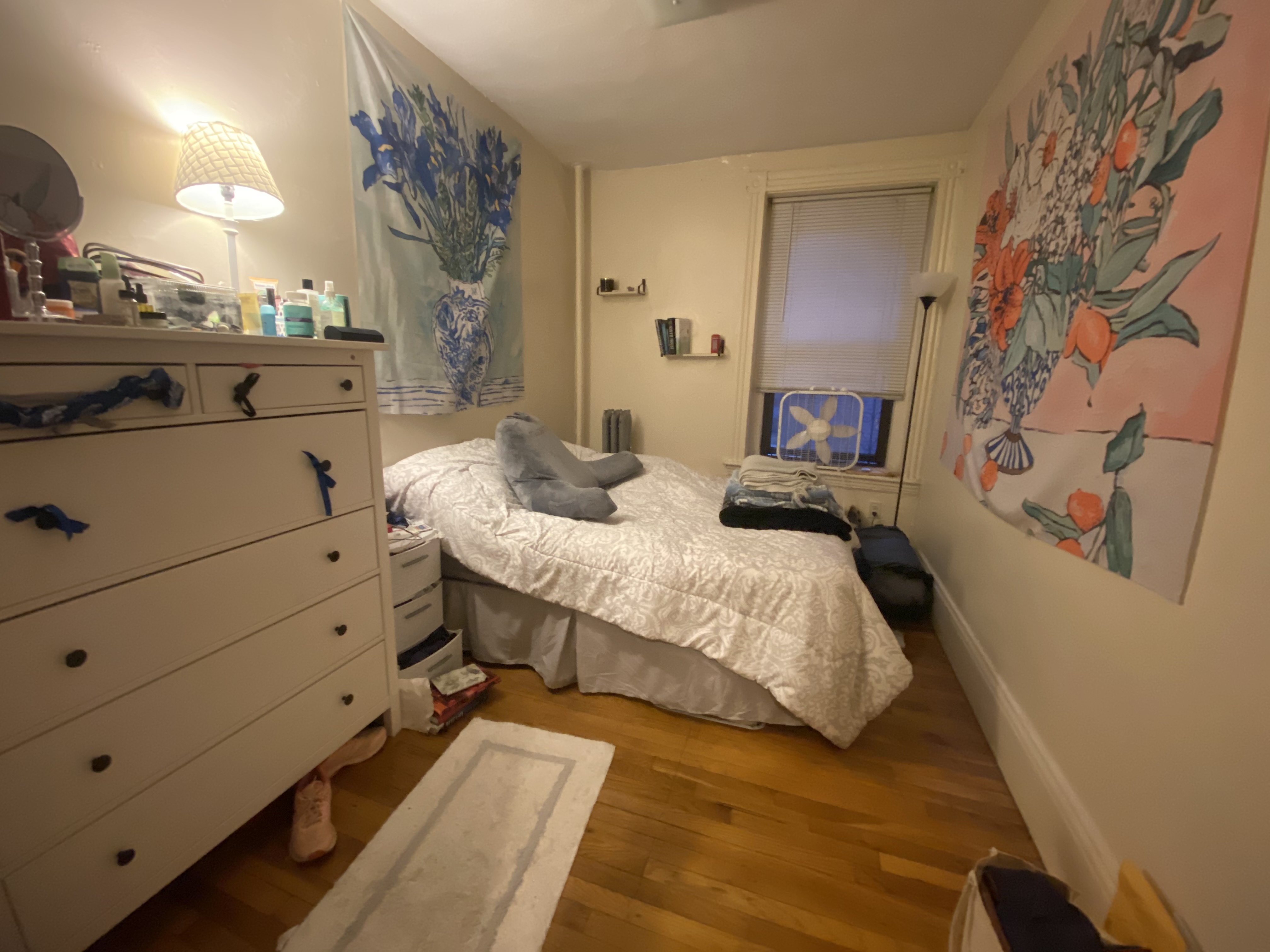 3 bed, 1 bath apartment for rent at 32 Symphony Rd Unit 1, Fenway — photo 3 of 5