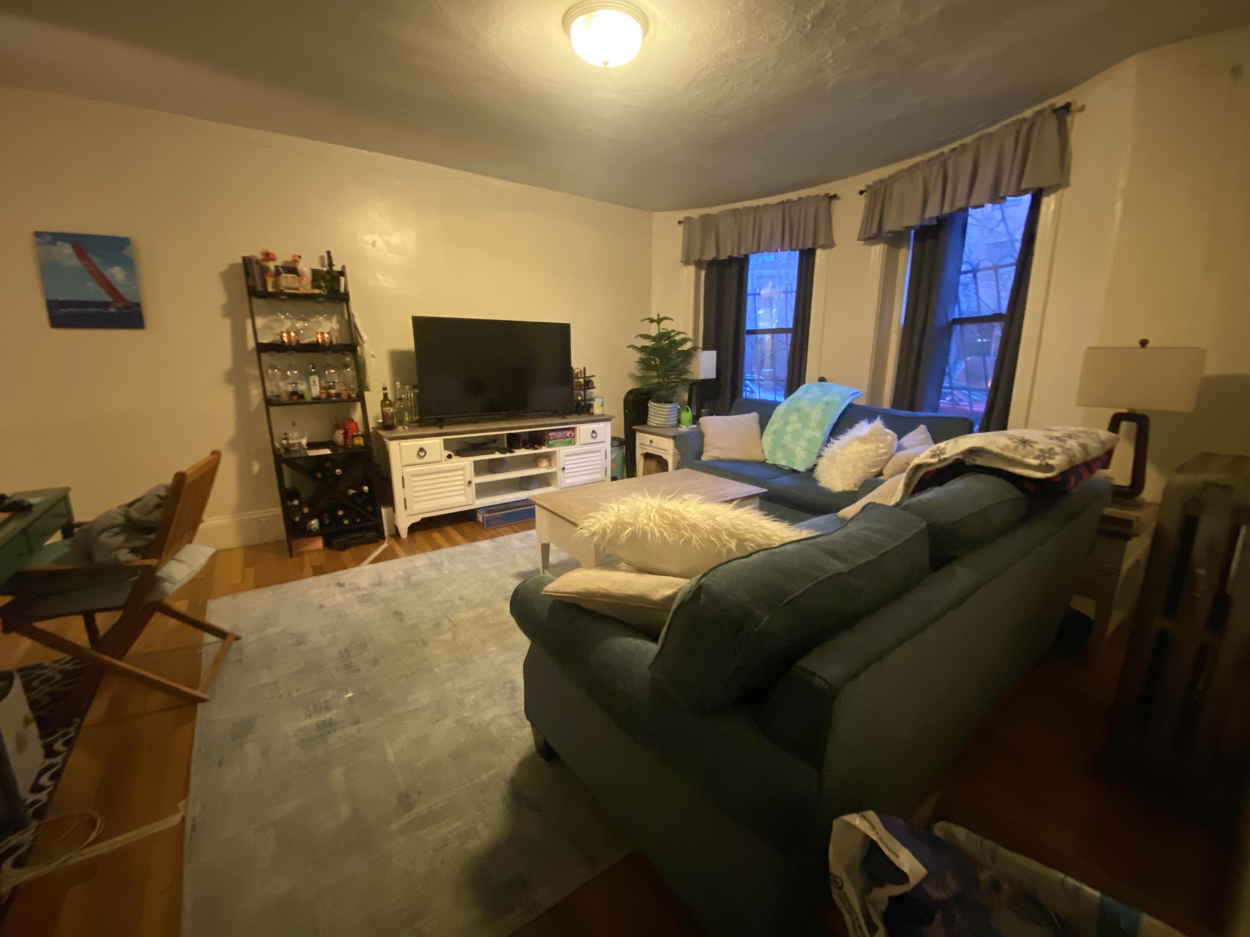 3 bed, 1 bath apartment for rent at 32 Symphony Rd Unit 1, Fenway — photo 1 of 5