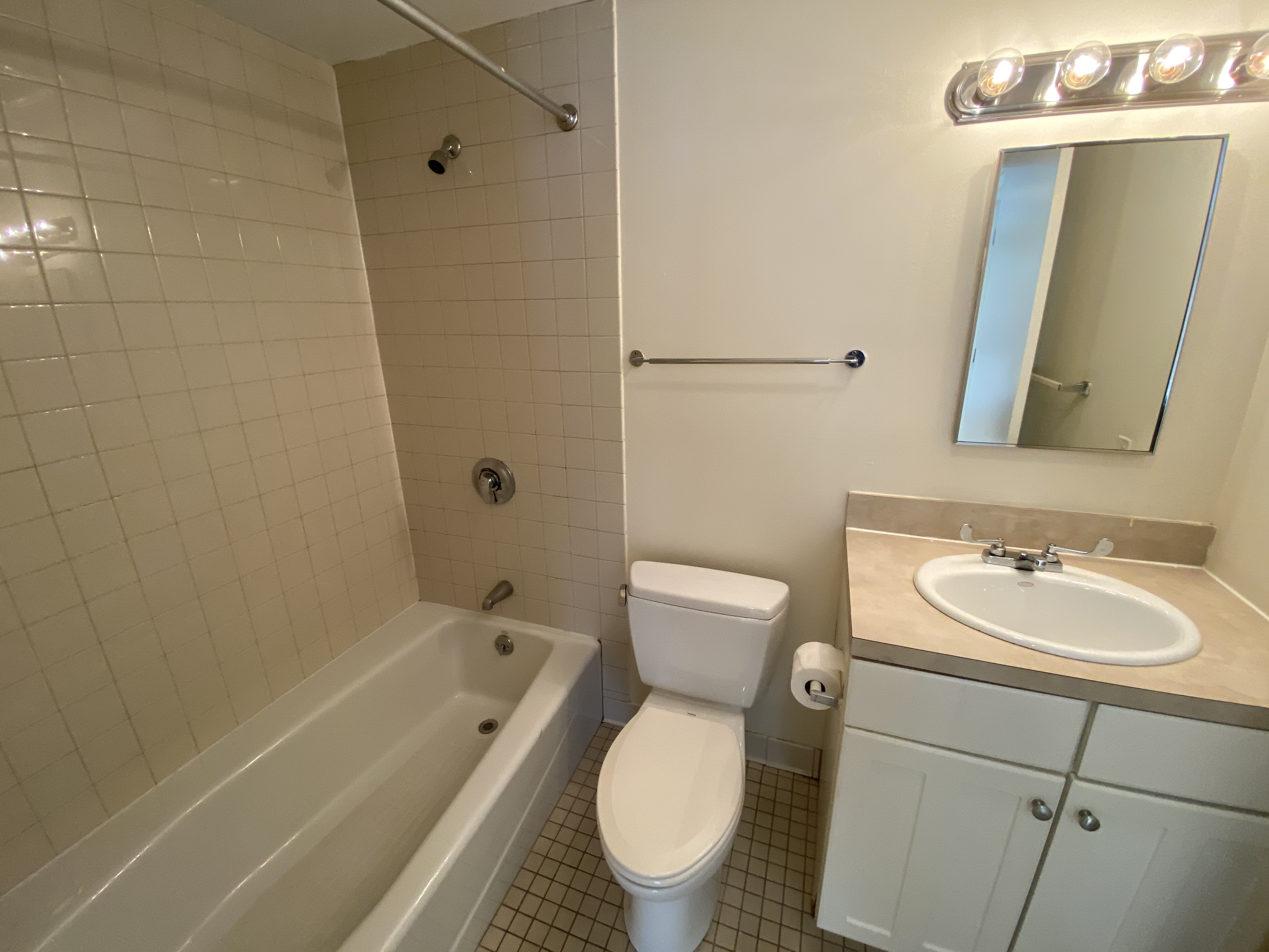 40 Boylston St, Downtown