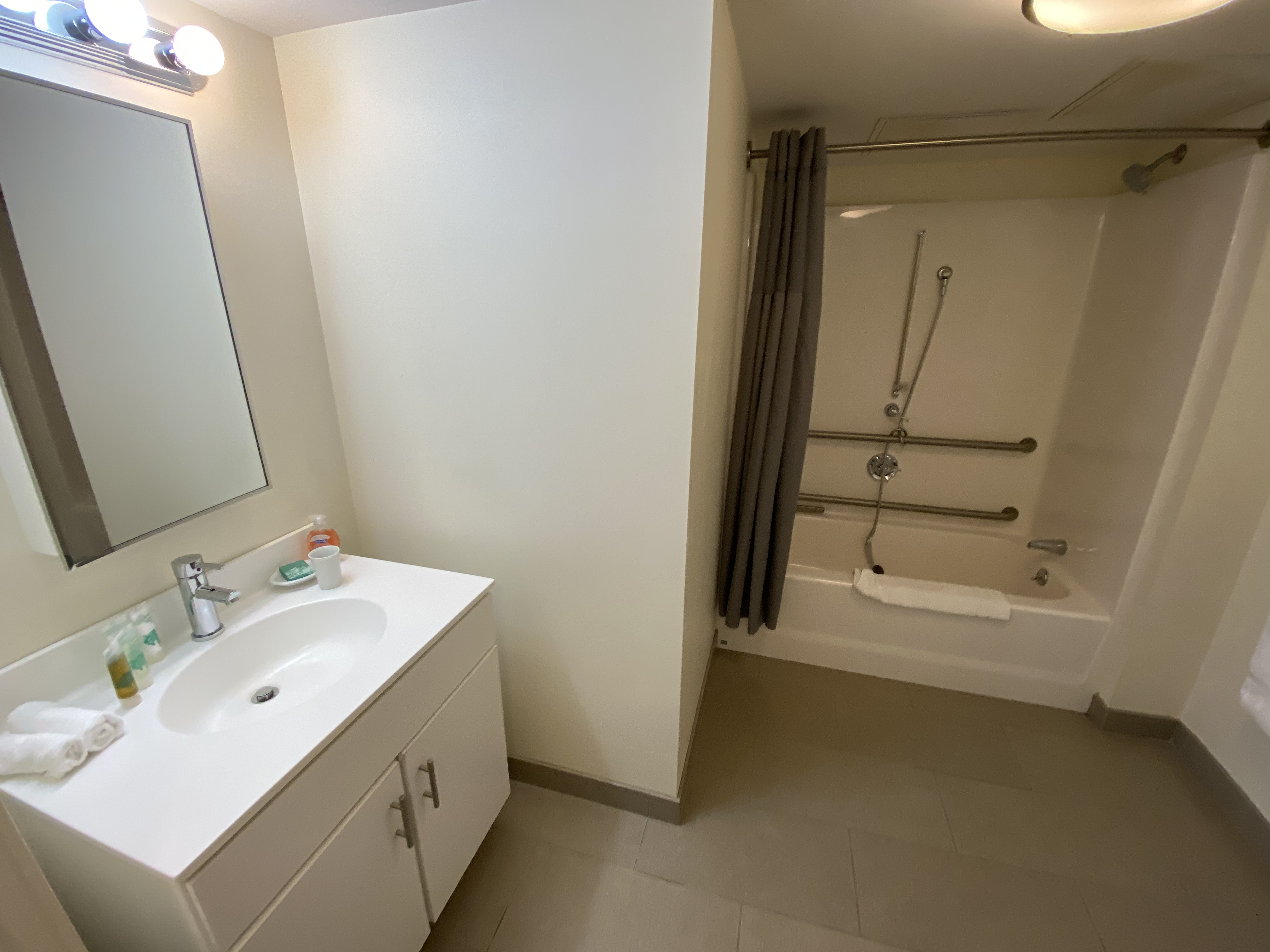 8 Winter St, Downtown