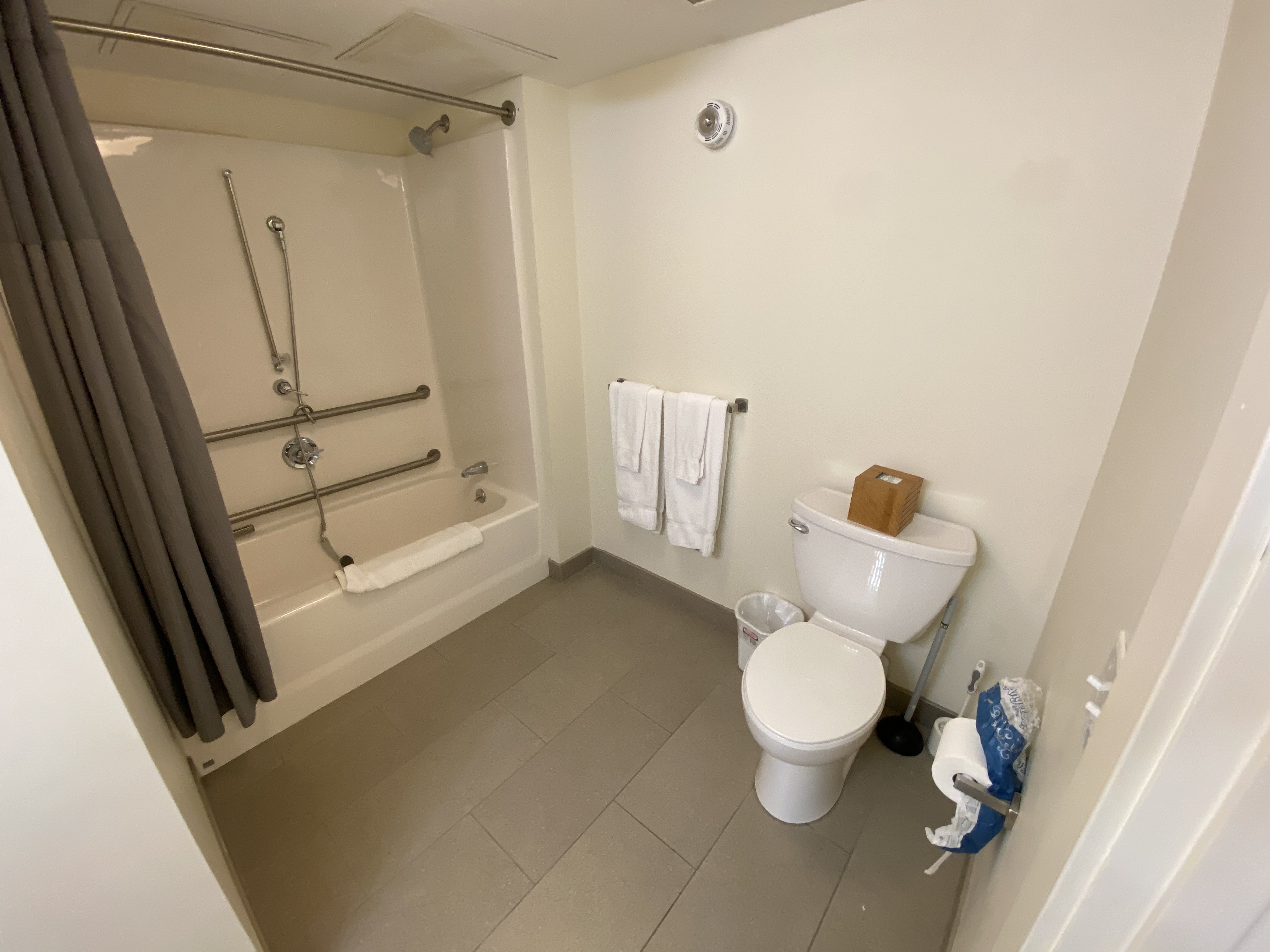 8 Winter St, Downtown