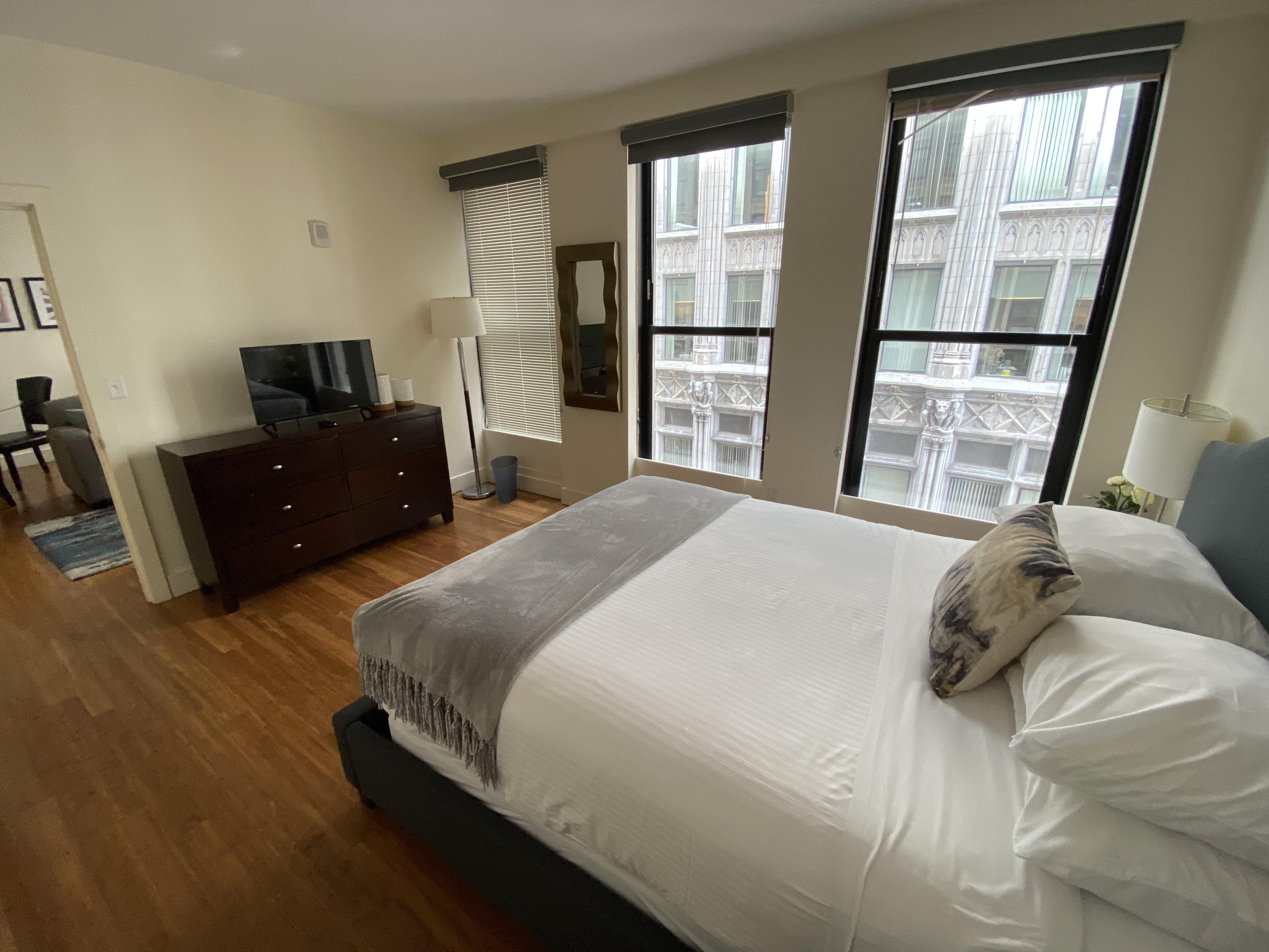 8 Winter St, Downtown