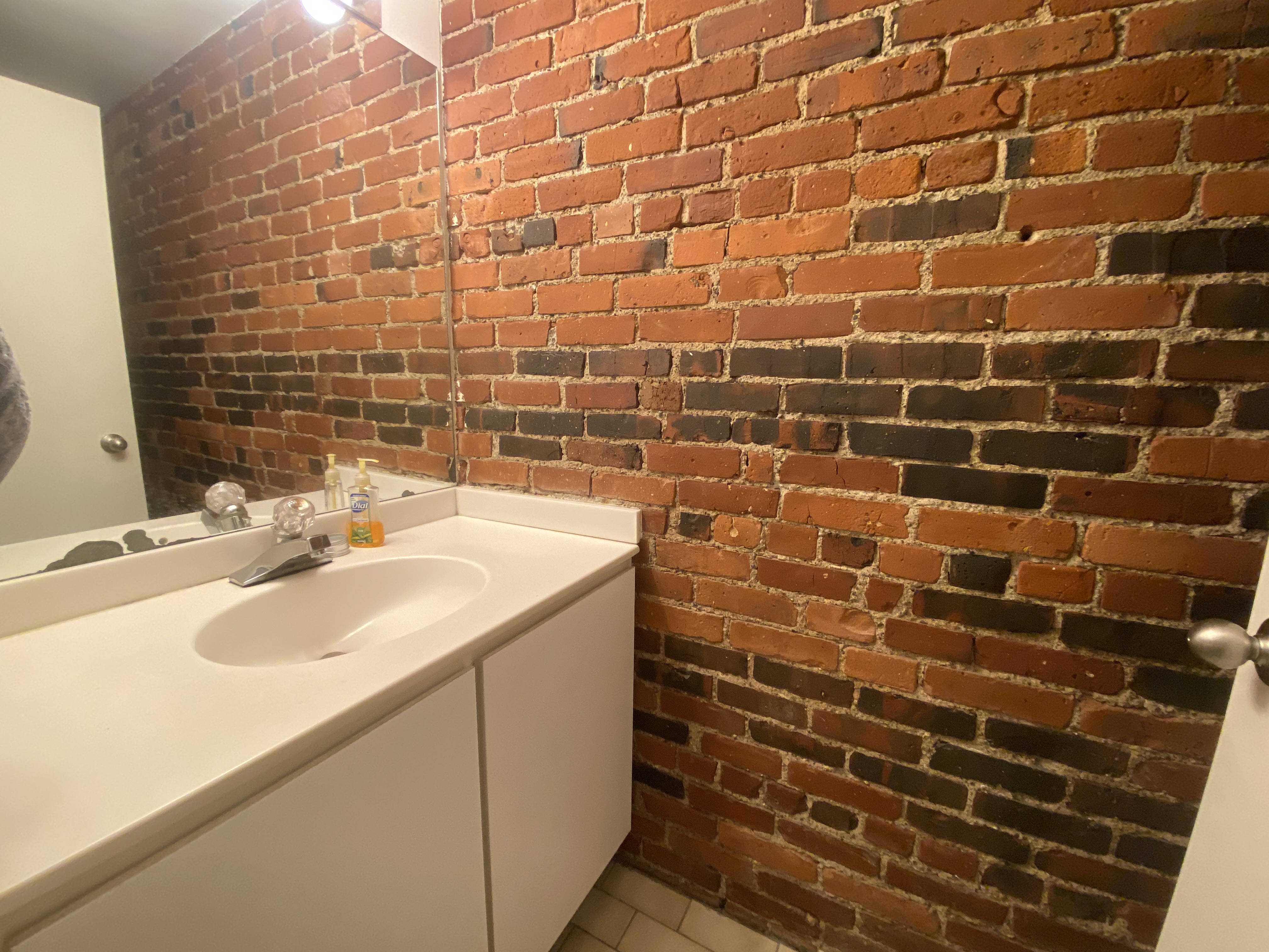 2 bed, 1.5 bath apartment for rent at 90 Gainsborough St Unit 101, Fenway — photo 6 of 15
