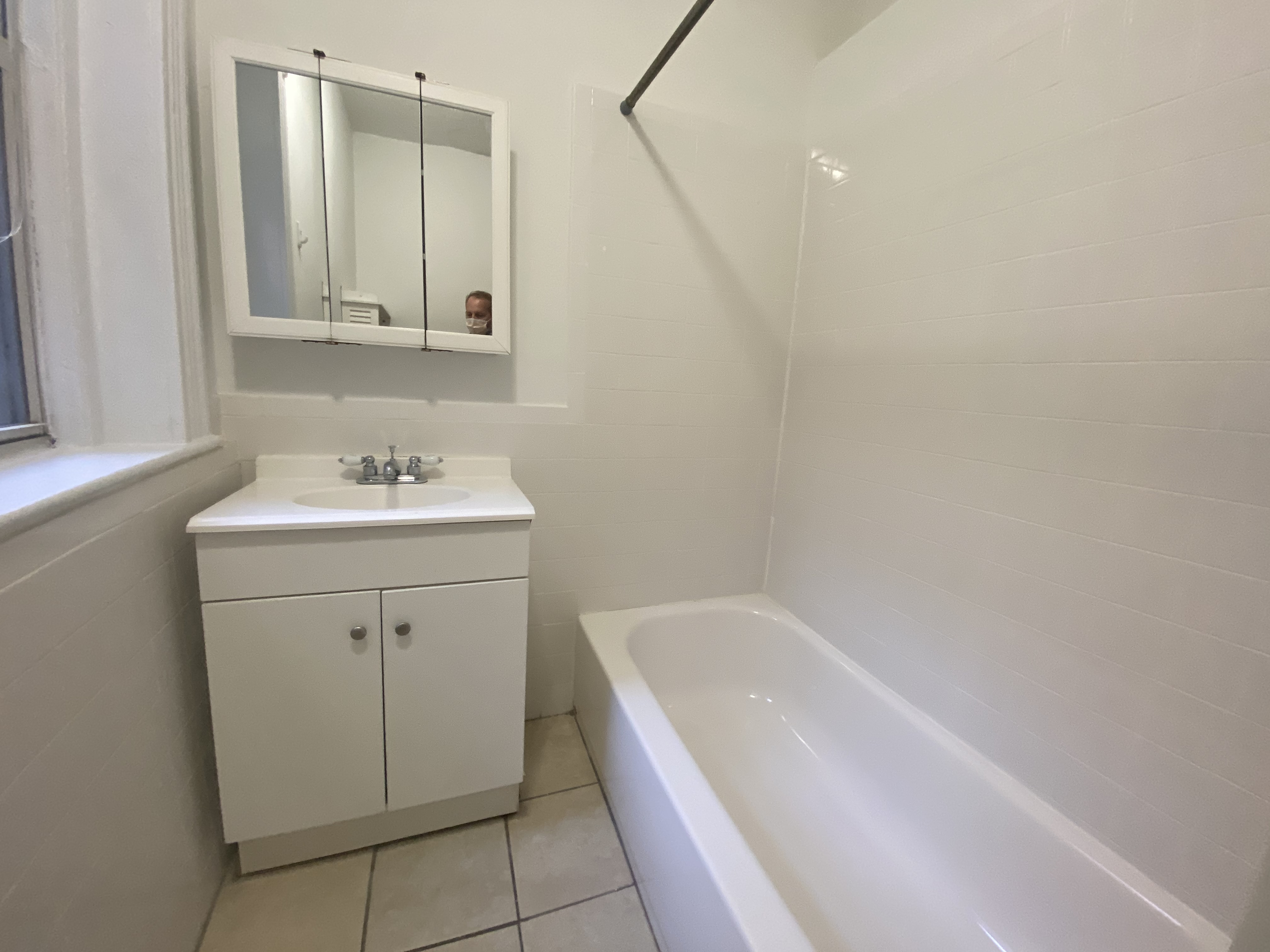 1.5 bed, 1 bath apartment for rent at 327 Huntington Ave Unit 22, Fenway — photo 3 of 4