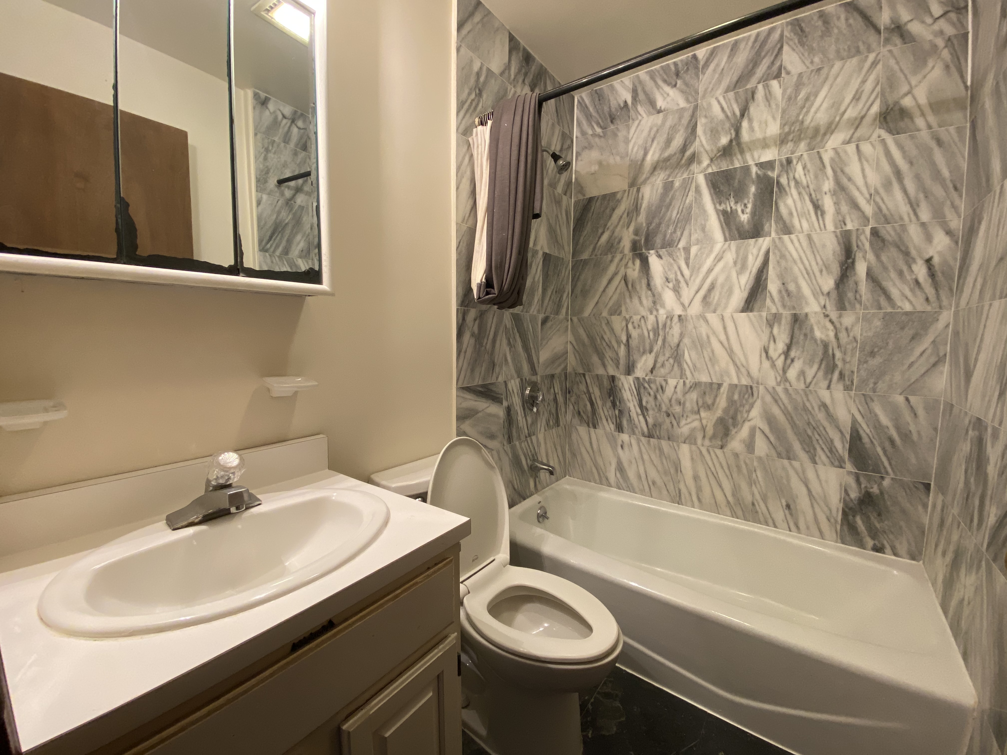 3 bed, 1 bath apartment for rent at 61 Hemenway St Unit 3, Fenway — photo 10 of 10