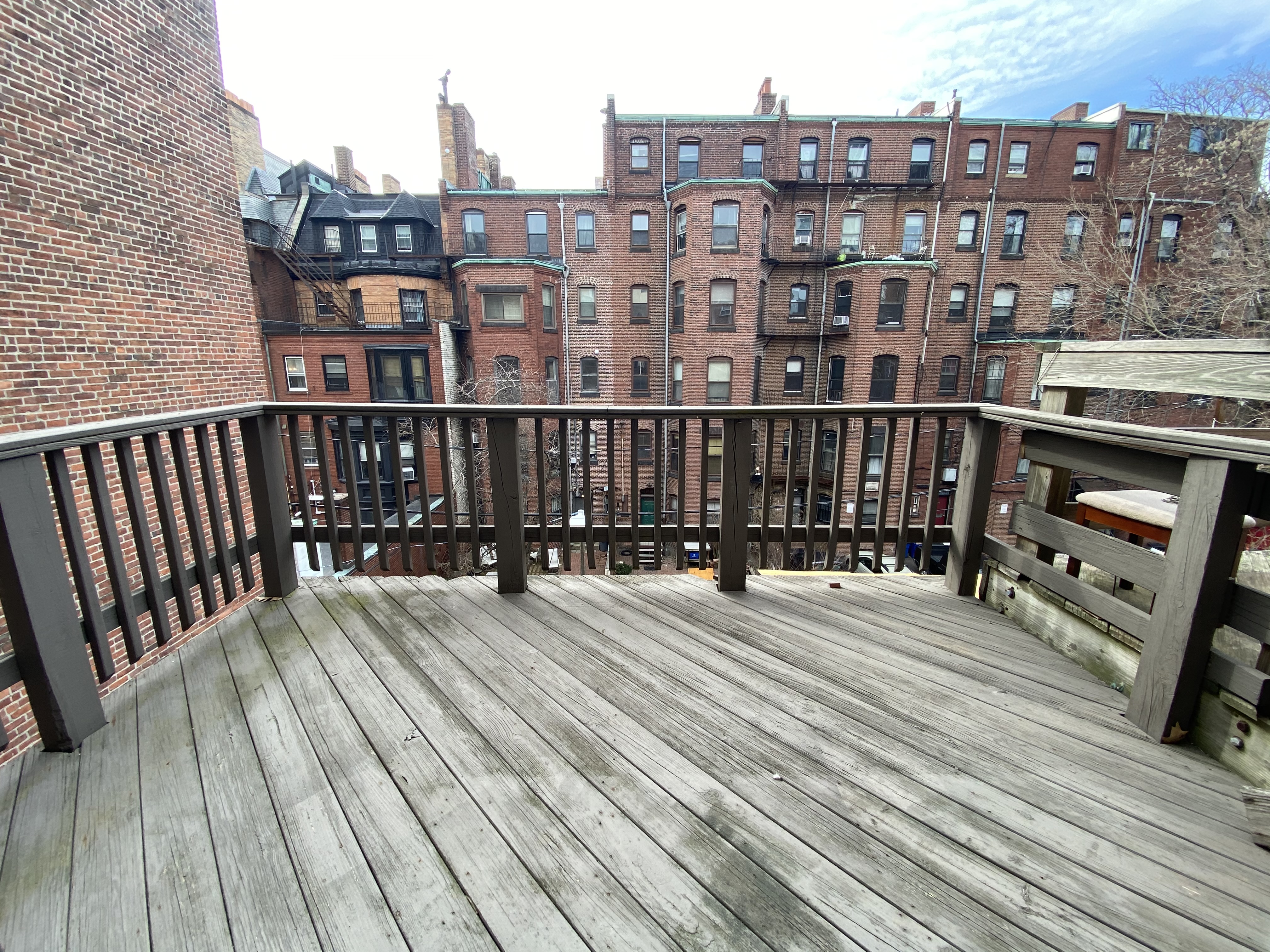 3 bed, 1 bath apartment for rent at 61 Hemenway St Unit 3, Fenway — photo 6 of 10