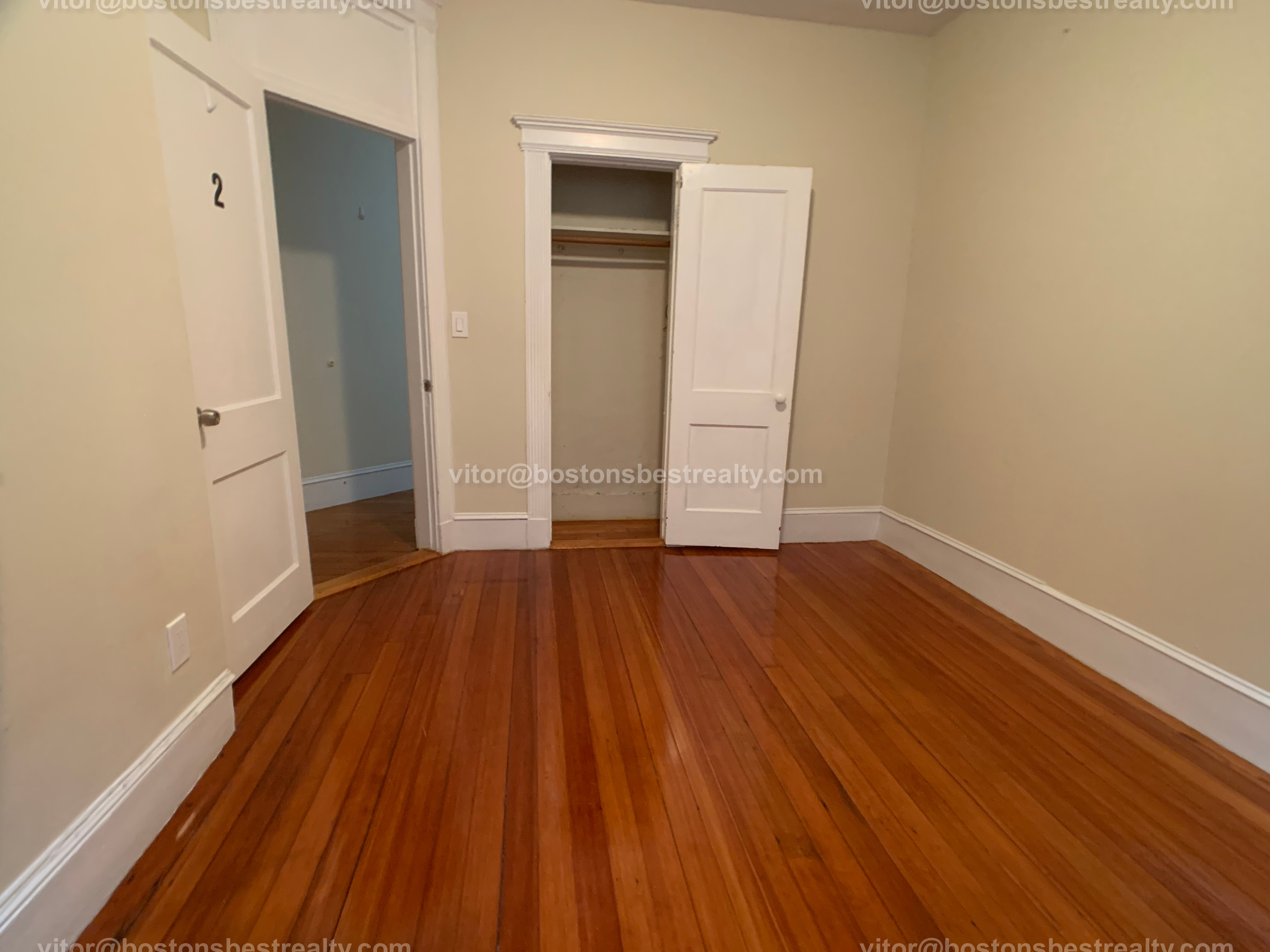 4 bed, 2 bath apartment for rent at 21 Chester St Unit 6, Allston — photo 8 of 15