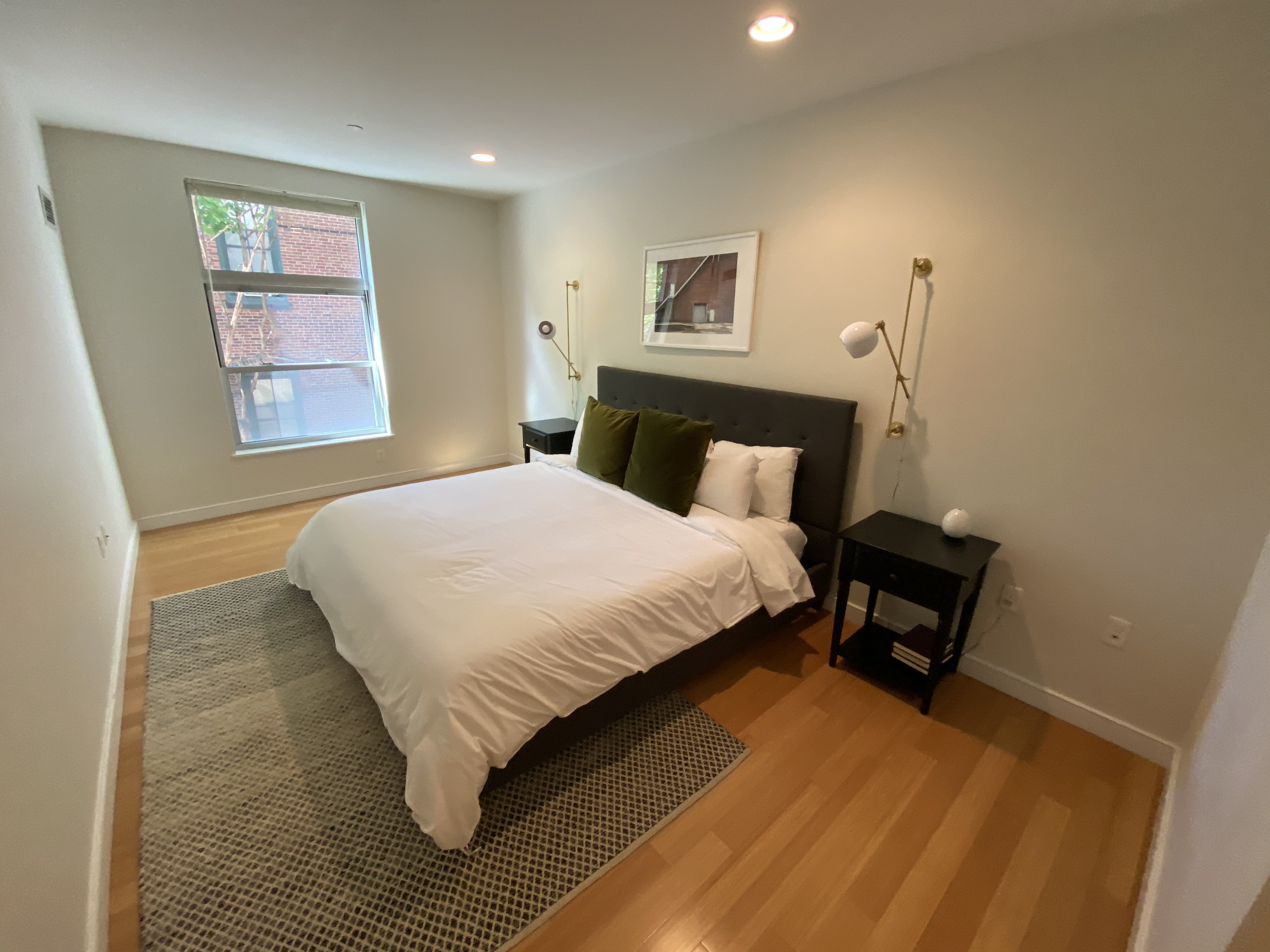 601 Albany St, South End