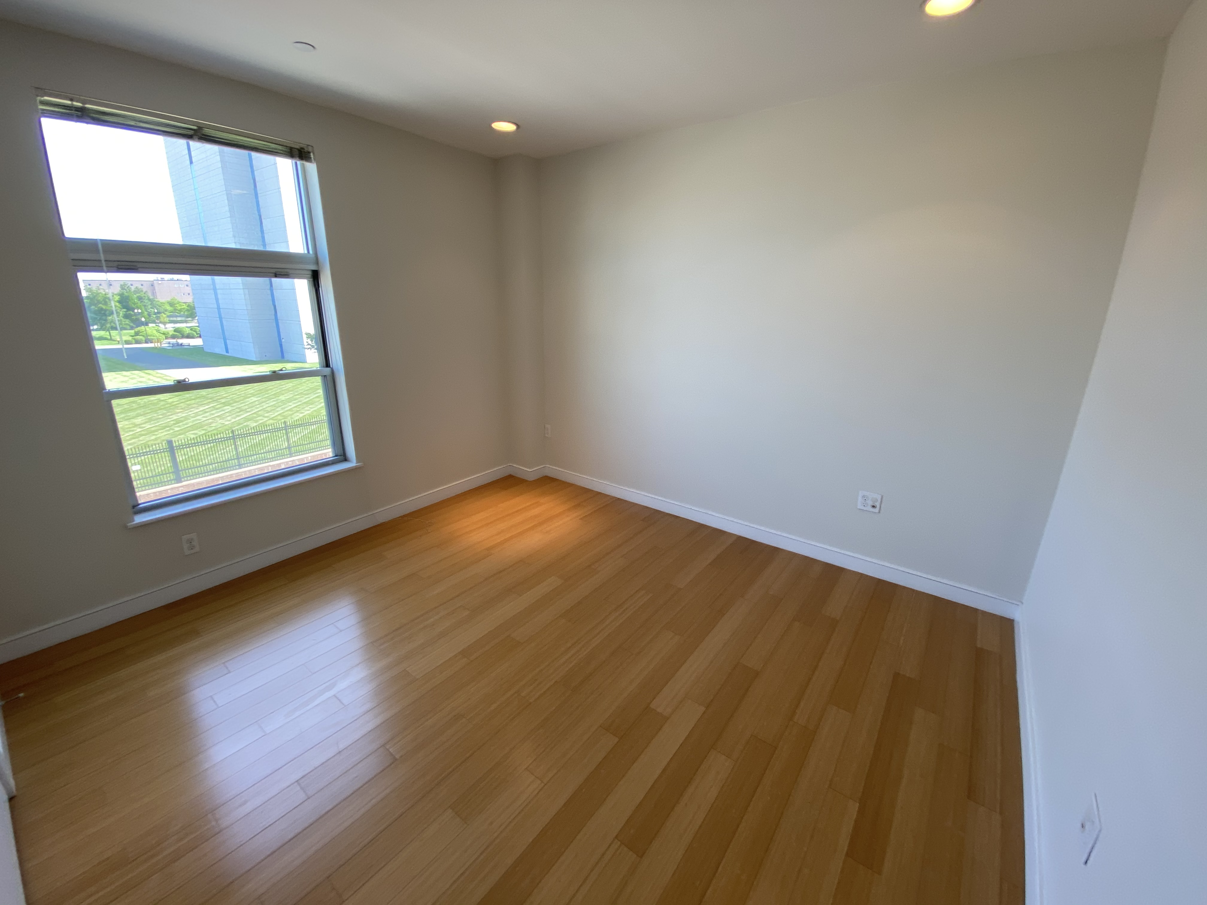 601 Albany St, South End