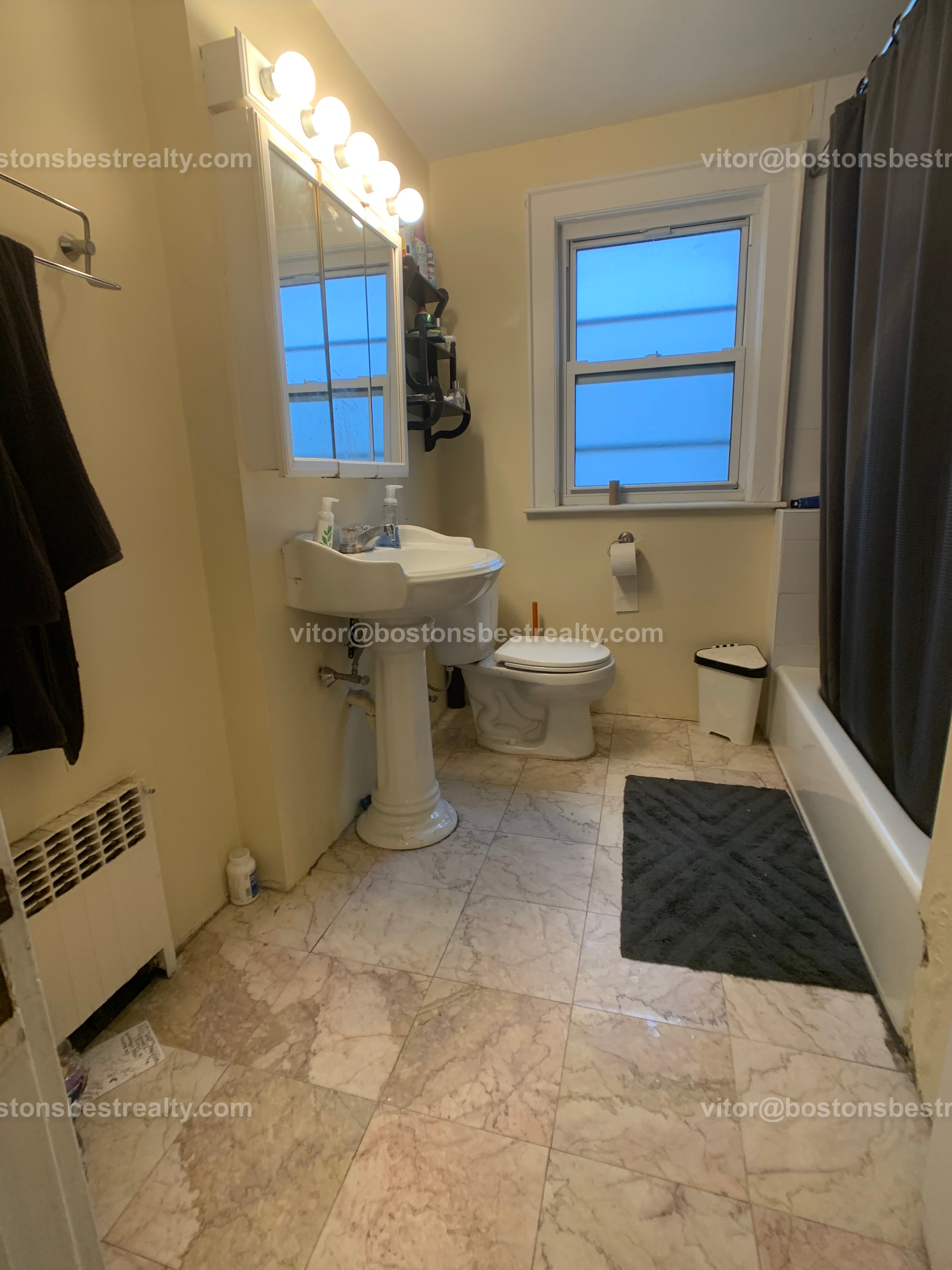 2 bed, 1 bath apartment for rent at 208 Freeman St Unit 1, Coolidge Corner — photo 20 of 32