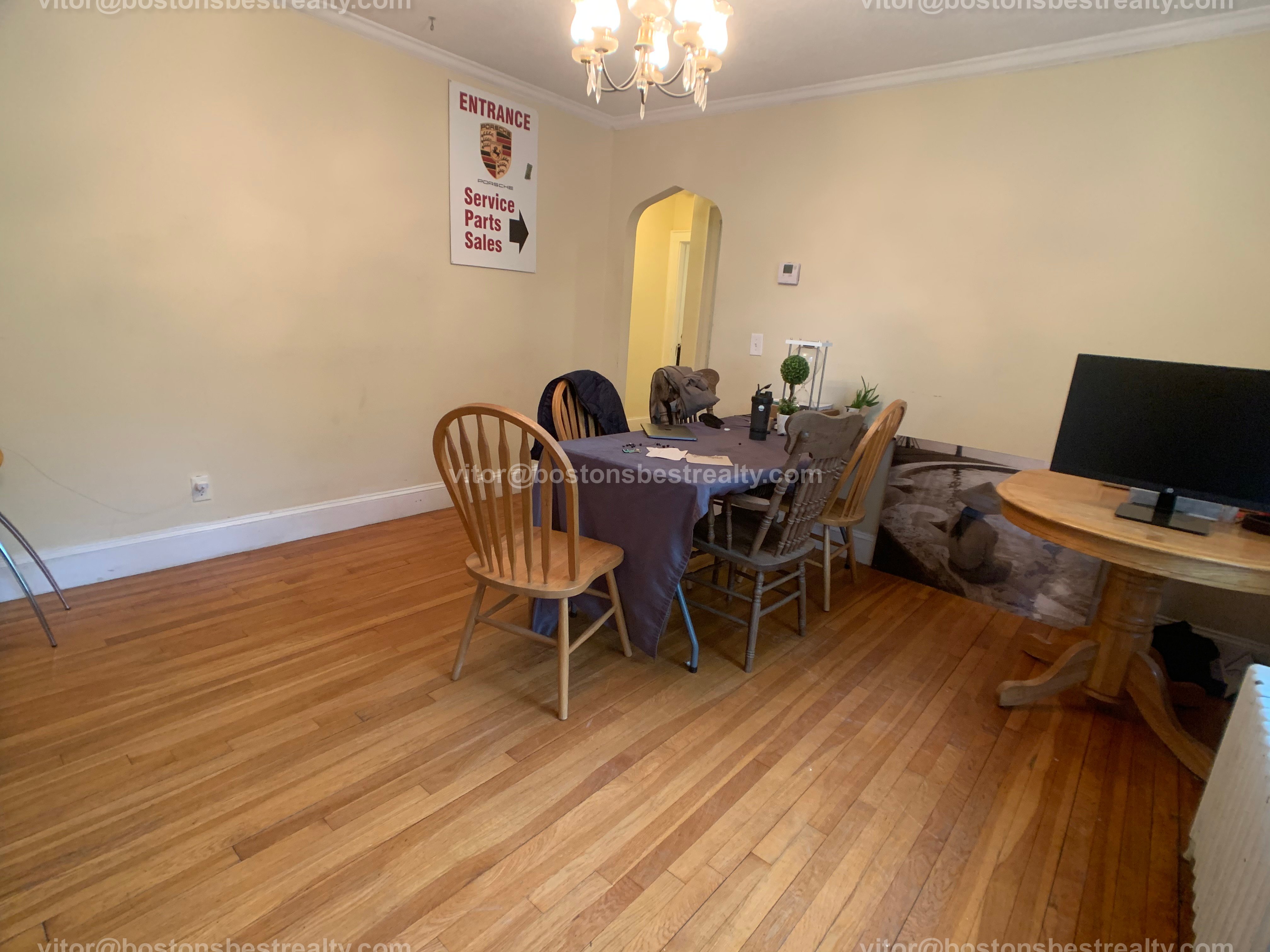 2 bed, 1 bath apartment for rent at 208 Freeman St Unit 1, Coolidge Corner — photo 7 of 32