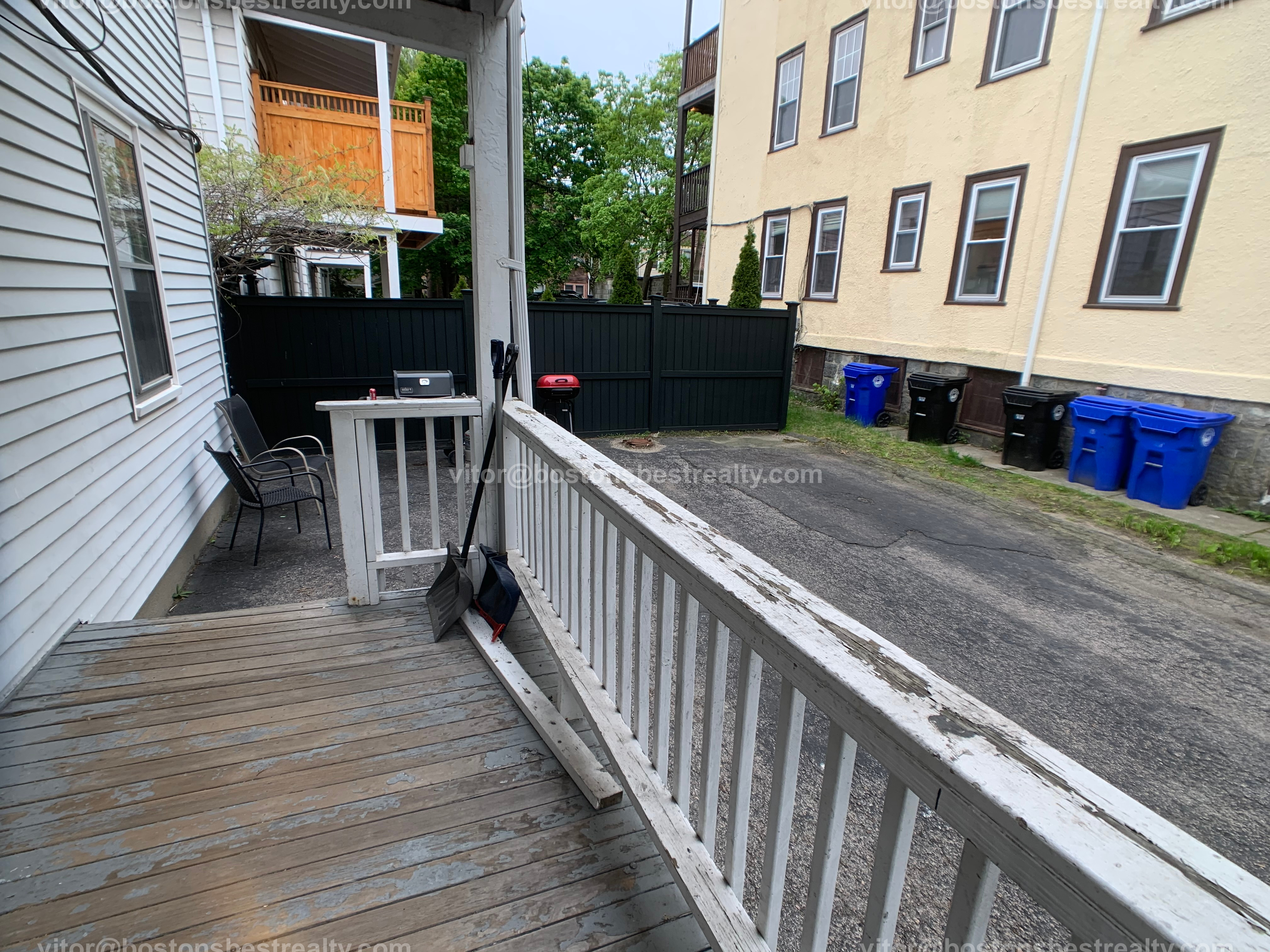 2 bed, 1 bath apartment for rent at 208 Freeman St Unit 1, Coolidge Corner — photo 10 of 32
