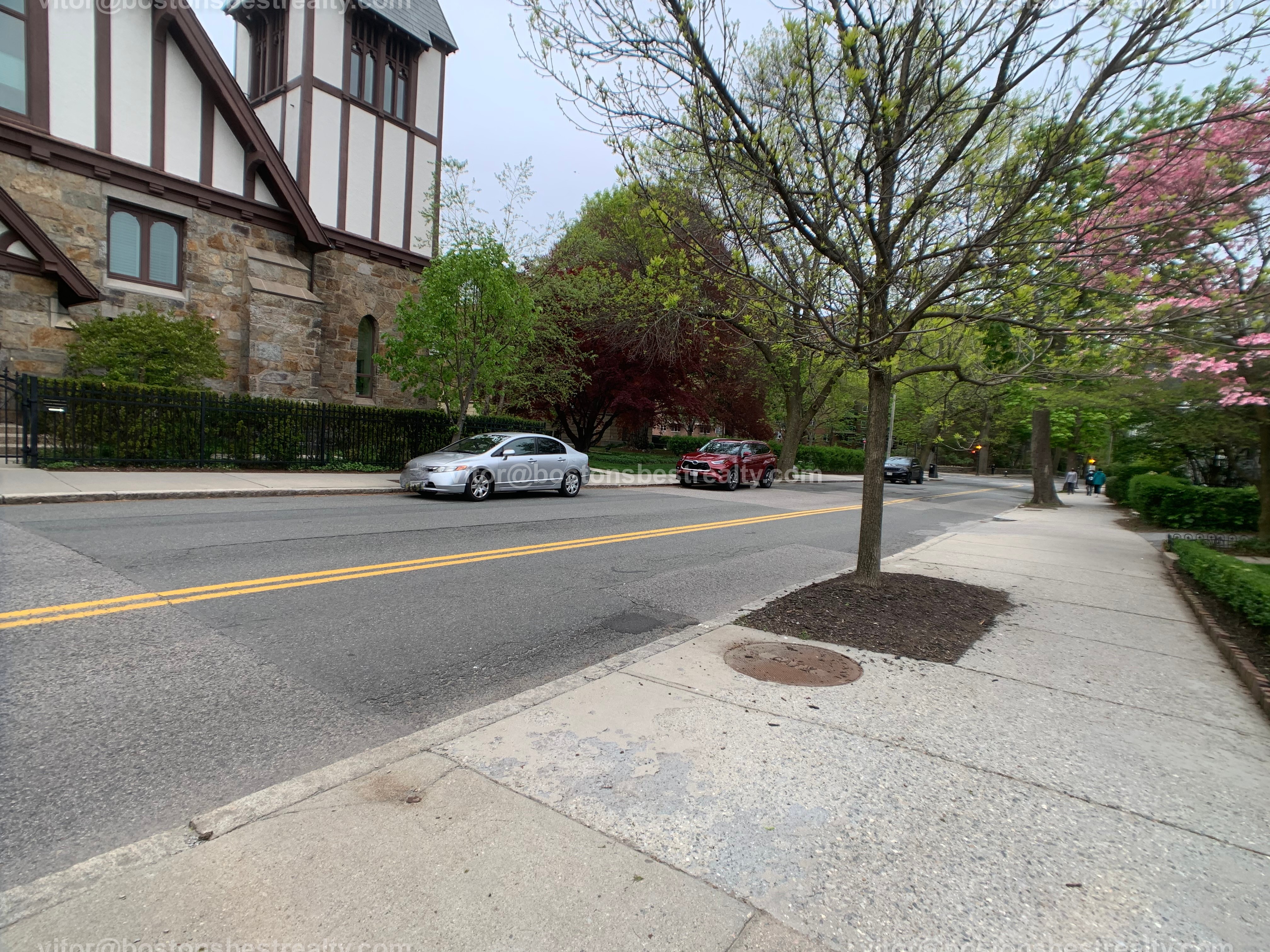 2 bed, 1 bath apartment for rent at 208 Freeman St Unit 1, Coolidge Corner — photo 16 of 32