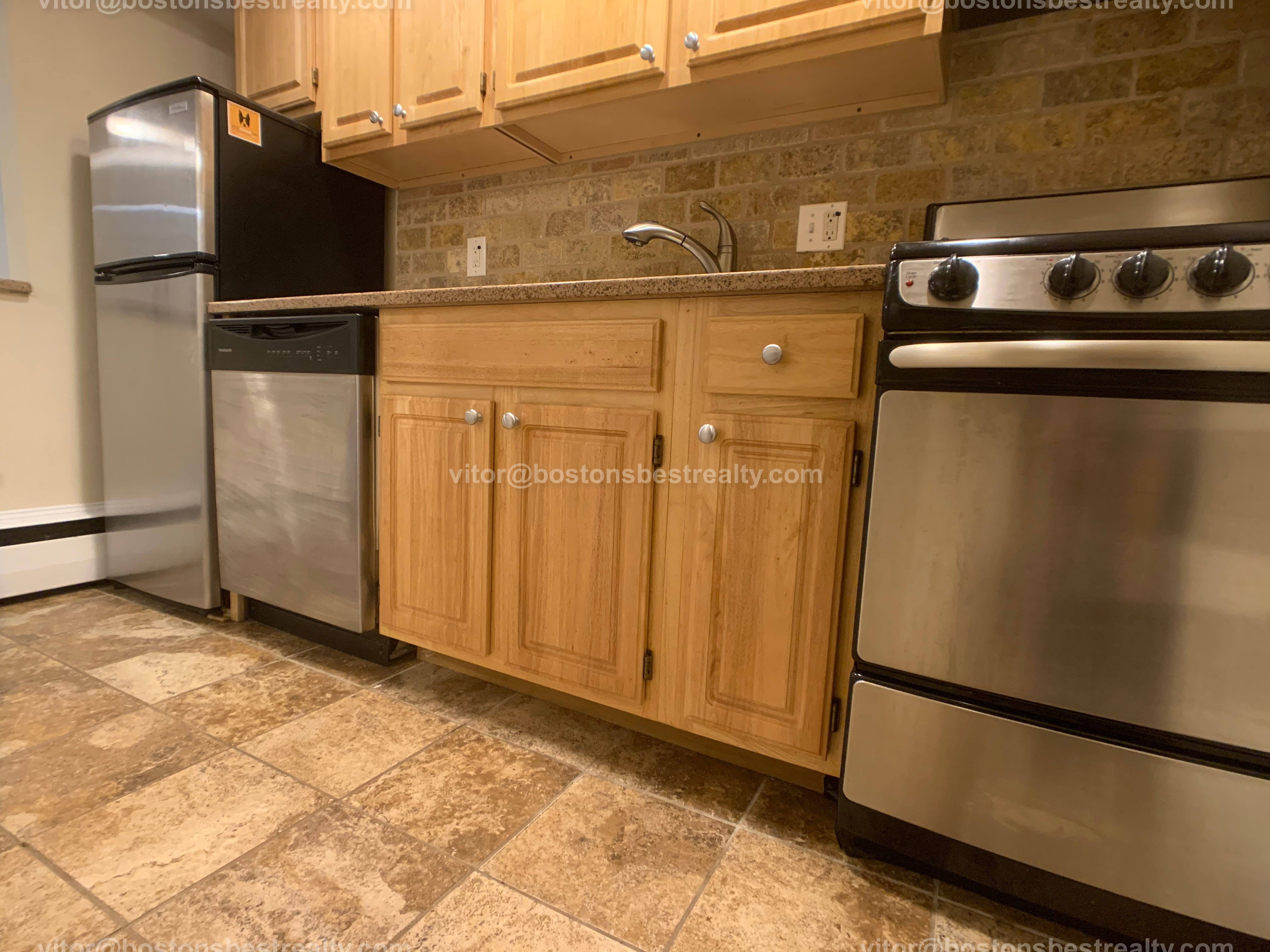 Studio bed, 1 bath apartment for rent at 134 Saint Marys St Unit 1, Longwood — photo 18 of 27