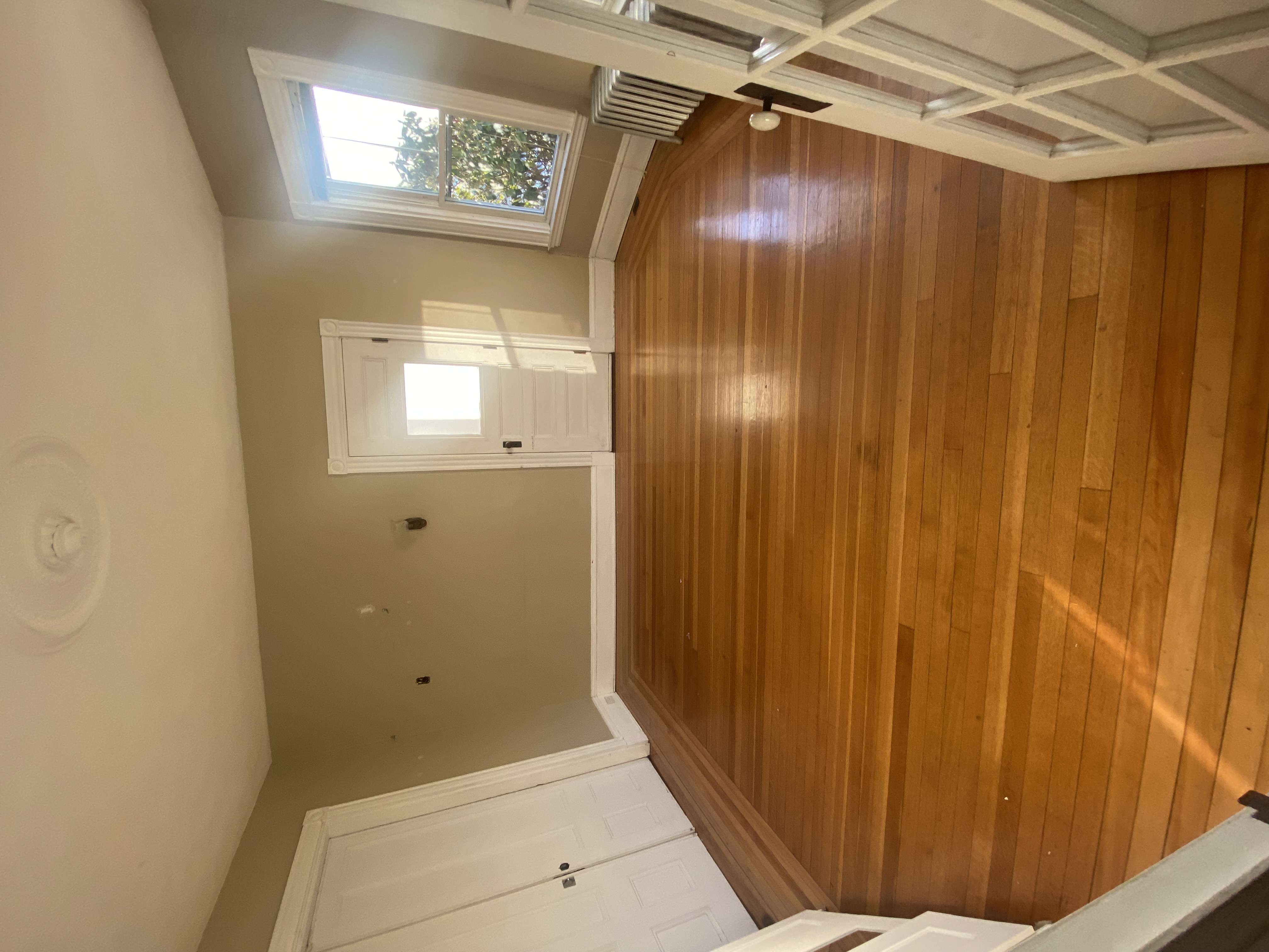 1 bed, 2 bath apartment for rent at 35 Parsons St Unit 1, Brighton — photo 1 of 14