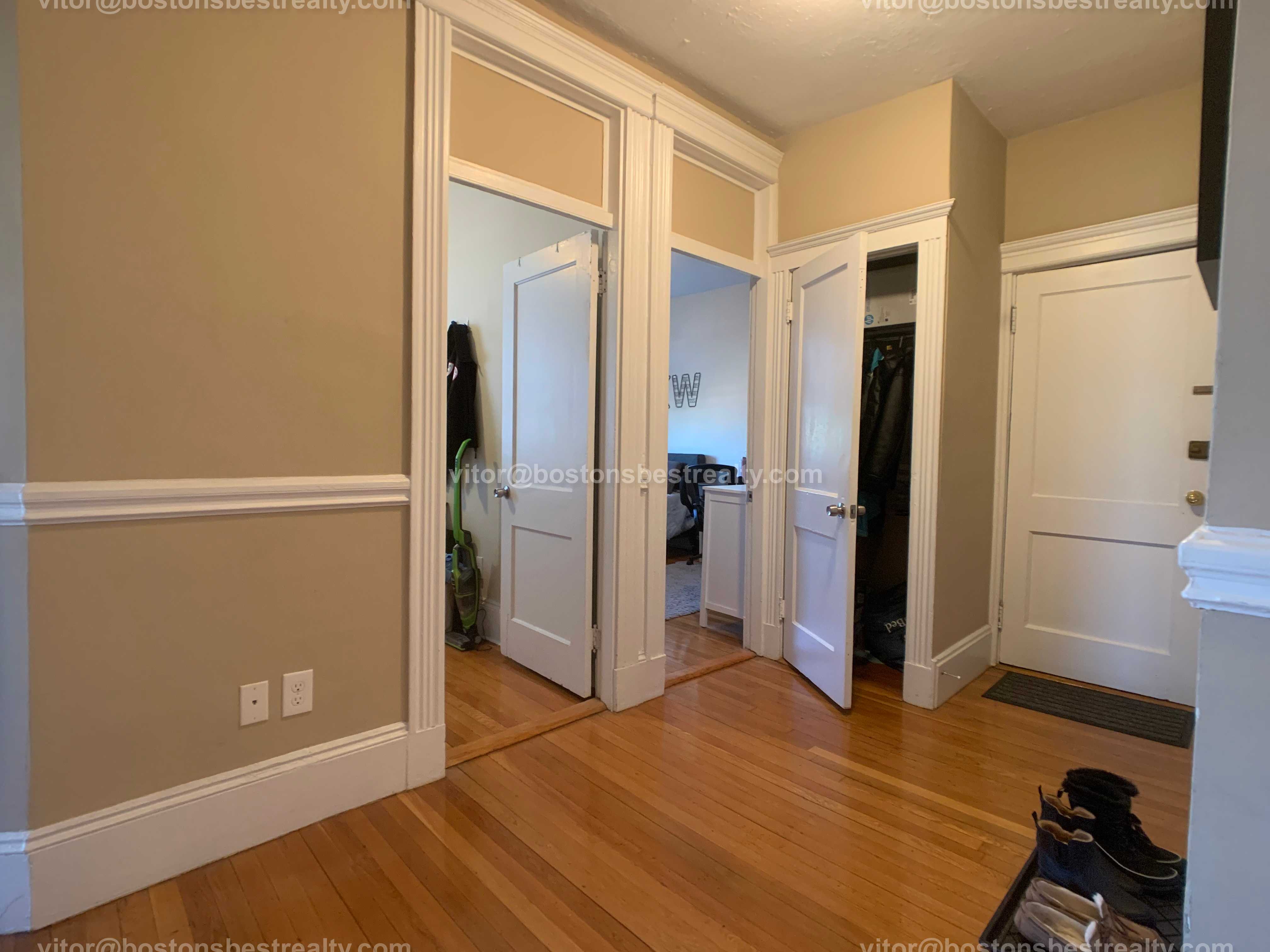 3 bed, 1 bath apartment for rent at 1323 Commonwealth Ave Unit 51, Allston — photo 5 of 23