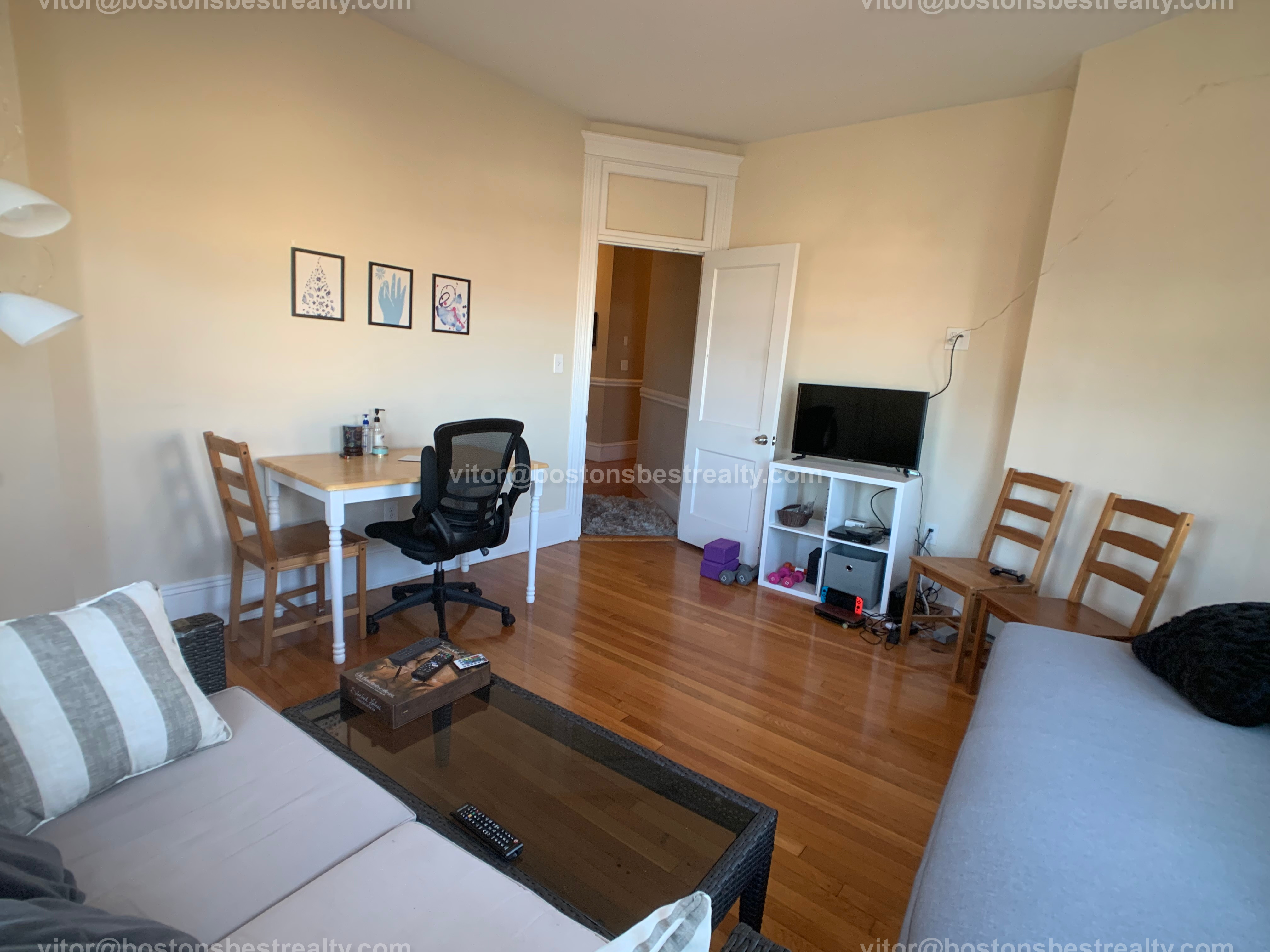 3 bed, 1 bath apartment for rent at 1323 Commonwealth Ave Unit 51, Allston — photo 7 of 23