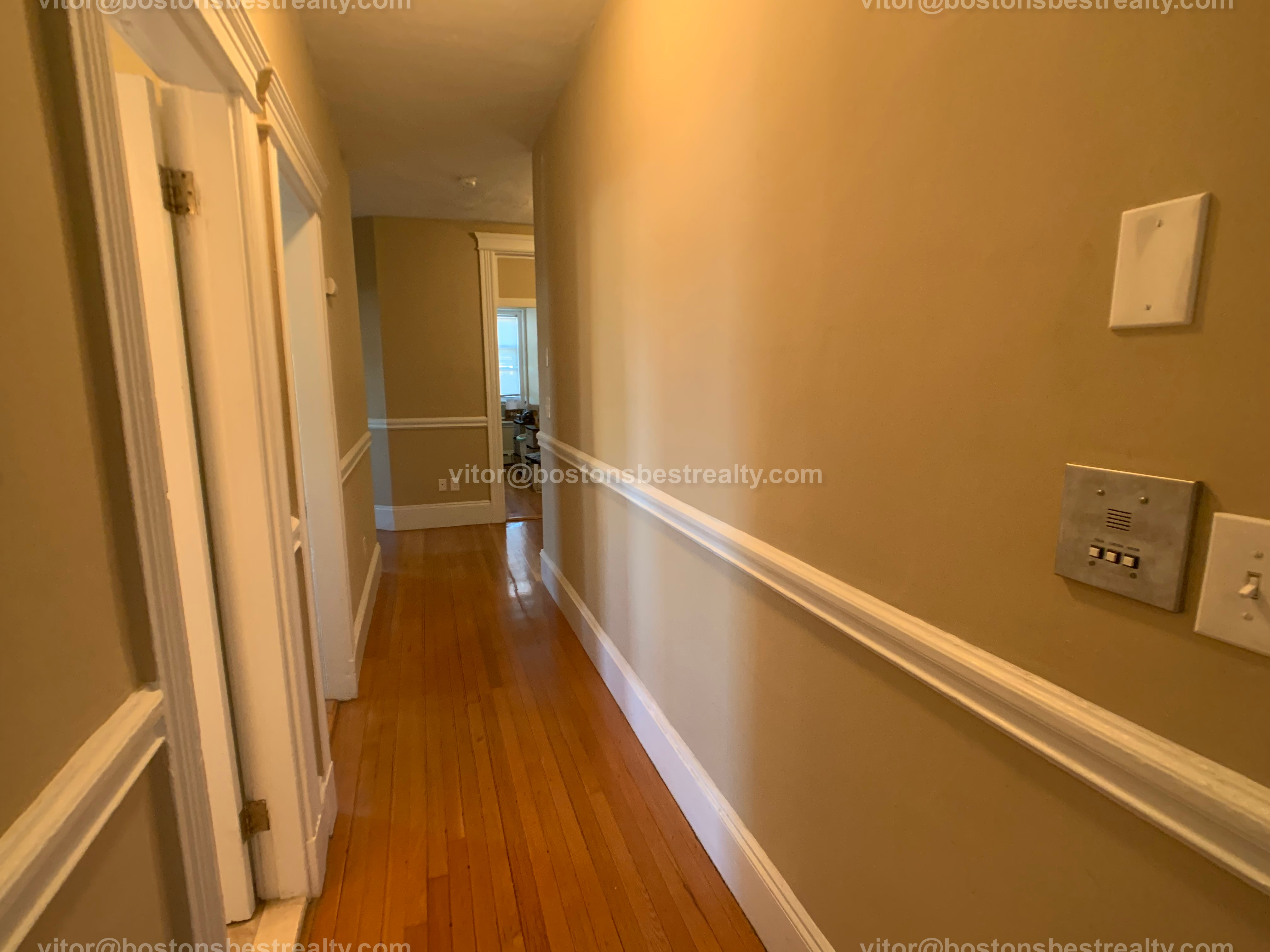 3 bed, 1 bath apartment for rent at 1323 Commonwealth Ave Unit 51, Allston — photo 11 of 23