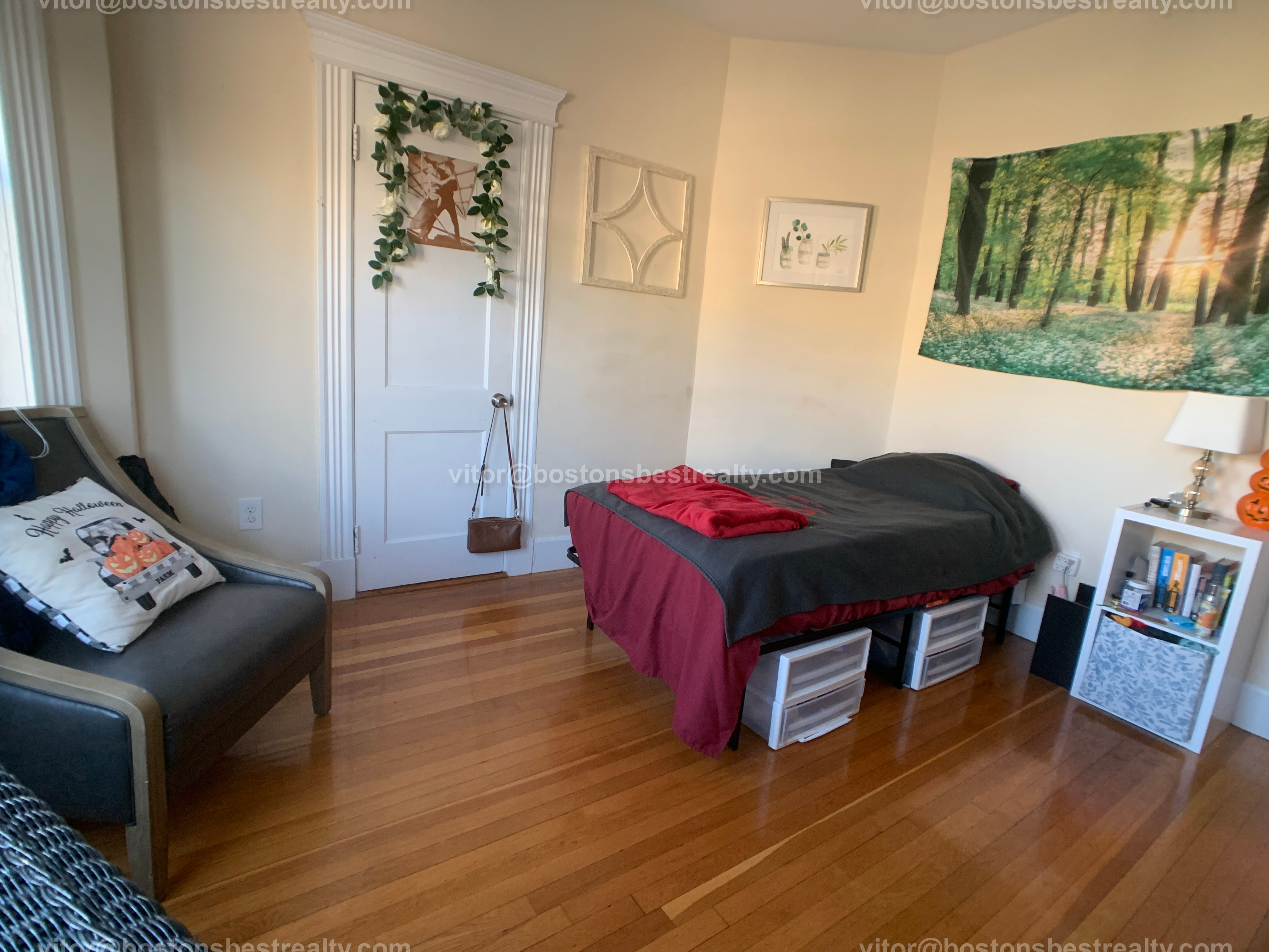 3 bed, 1 bath apartment for rent at 1323 Commonwealth Ave Unit 51, Allston — photo 21 of 23