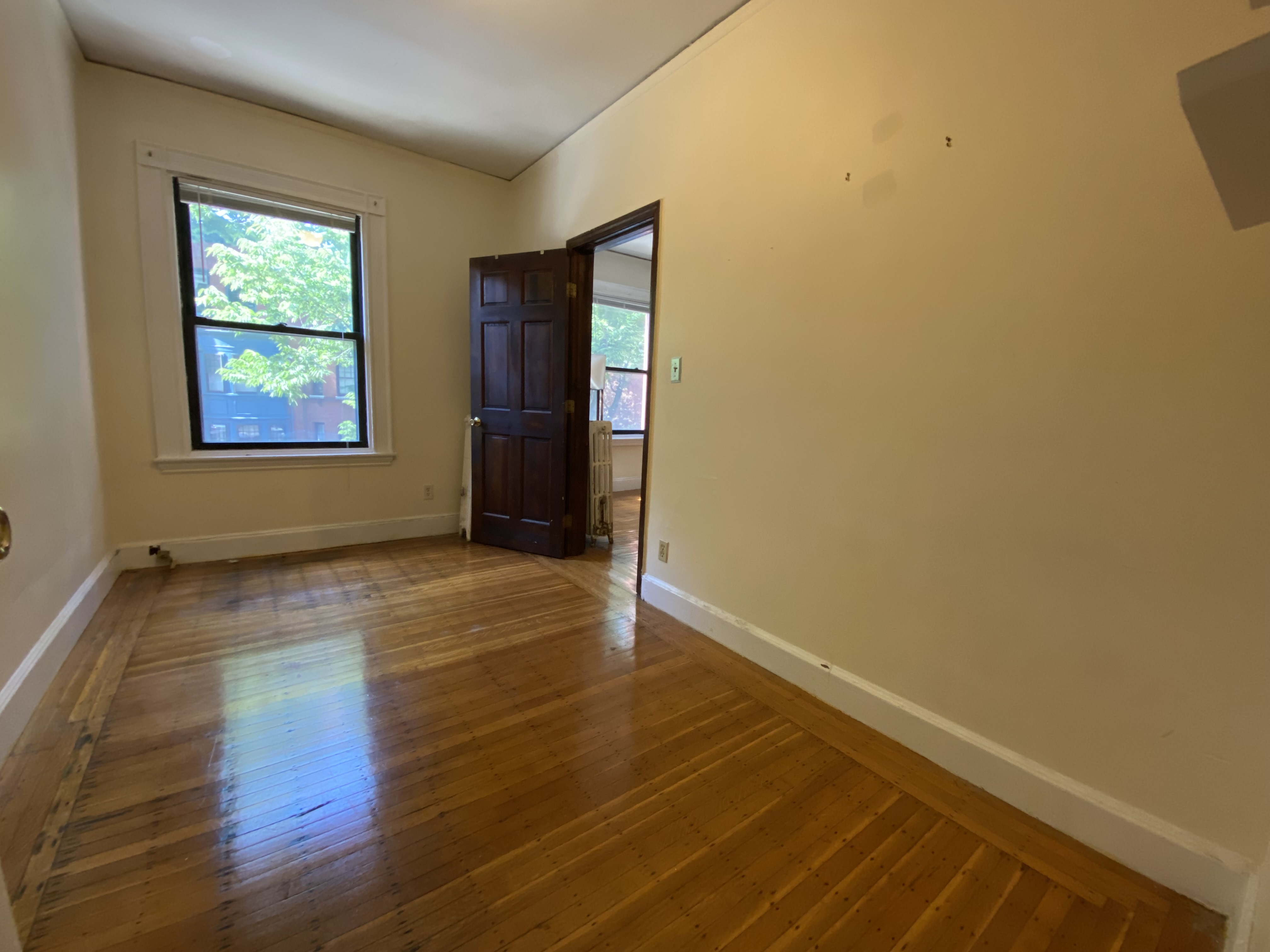 3 bed, 1 bath apartment for rent at 46 Saint Stephen St Unit 3, Fenway — photo 5 of 8