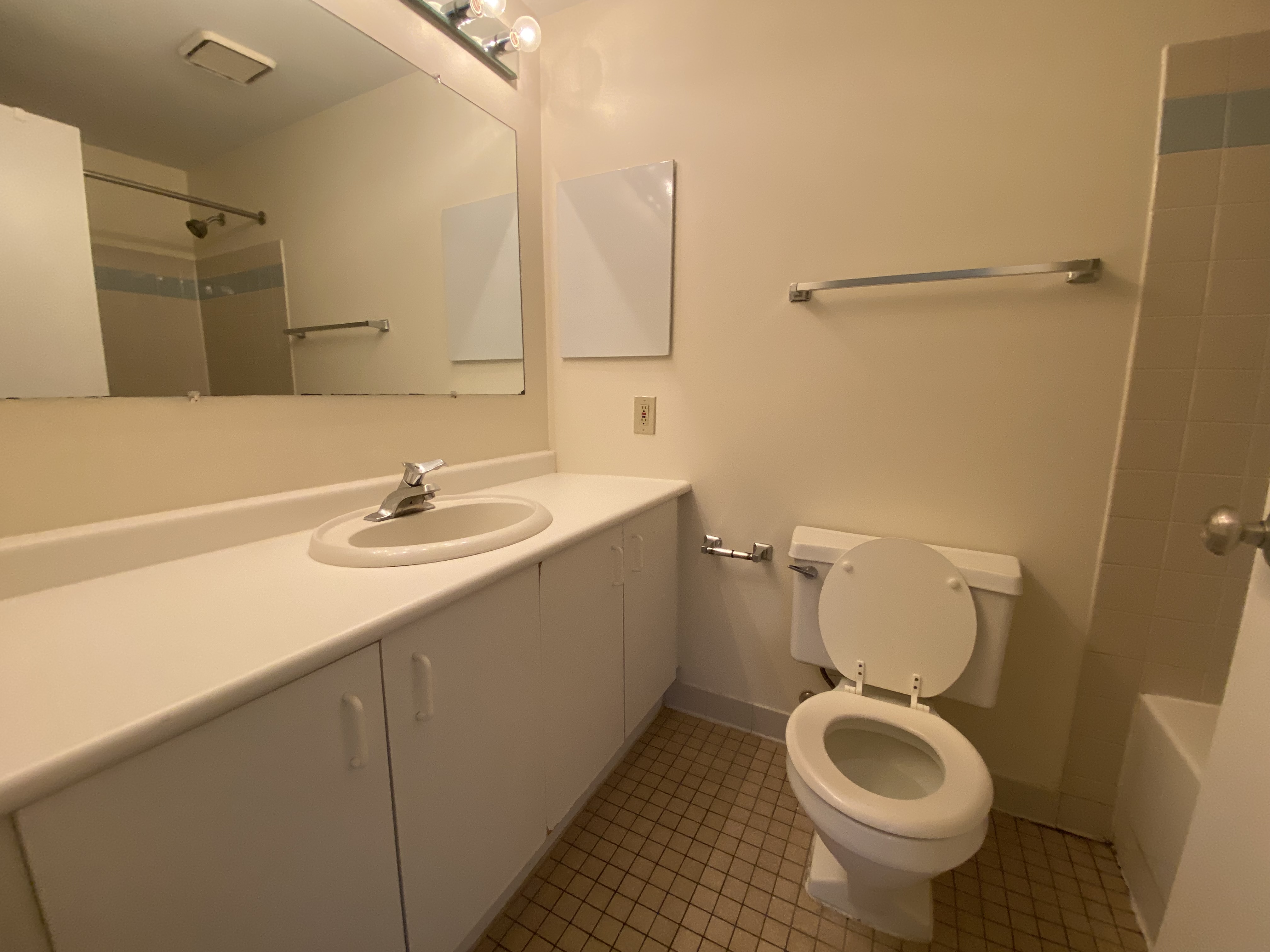 3 bed, 2 bath apartment for rent at 3 Douglass Park Unit 416, South End — photo 9 of 16