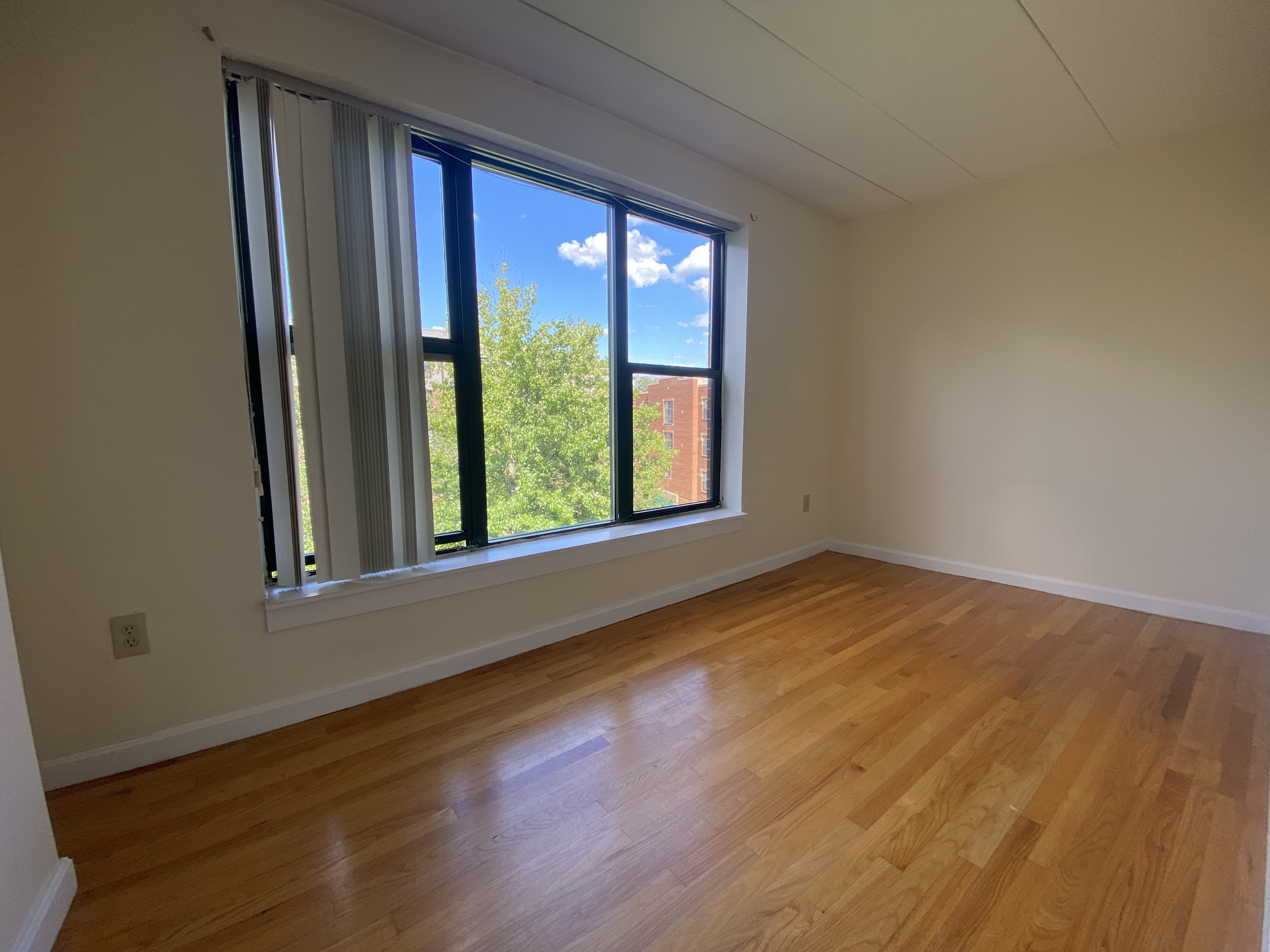 3 bed, 2 bath apartment for rent at 3 Douglass Park Unit 416, South End — photo 13 of 16