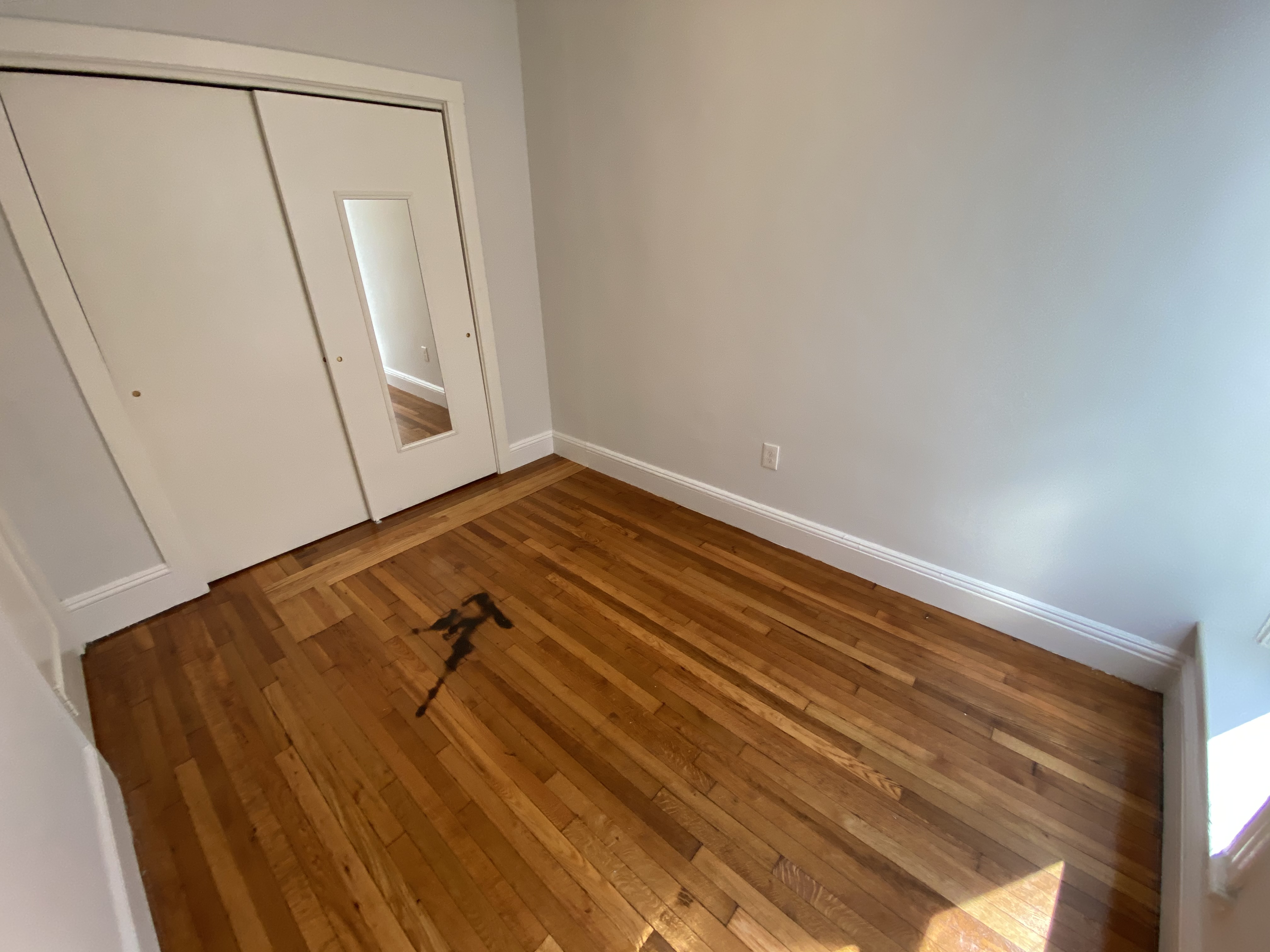49 Worthington St, Mission Hill
