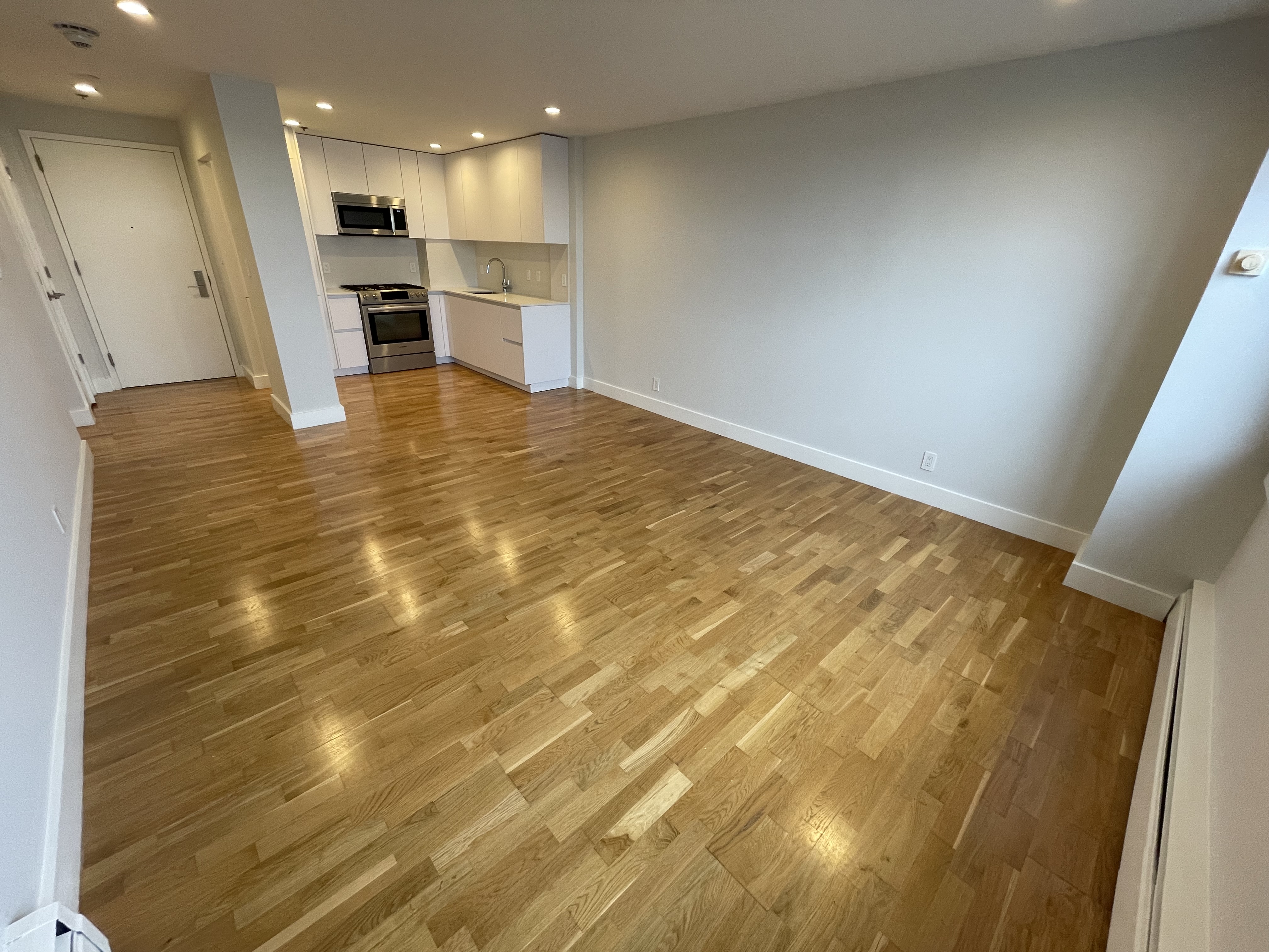2 bed, 1 bath apartment for rent at 1410 Columbia Rd Unit 04G, South Boston — photo 3 of 40