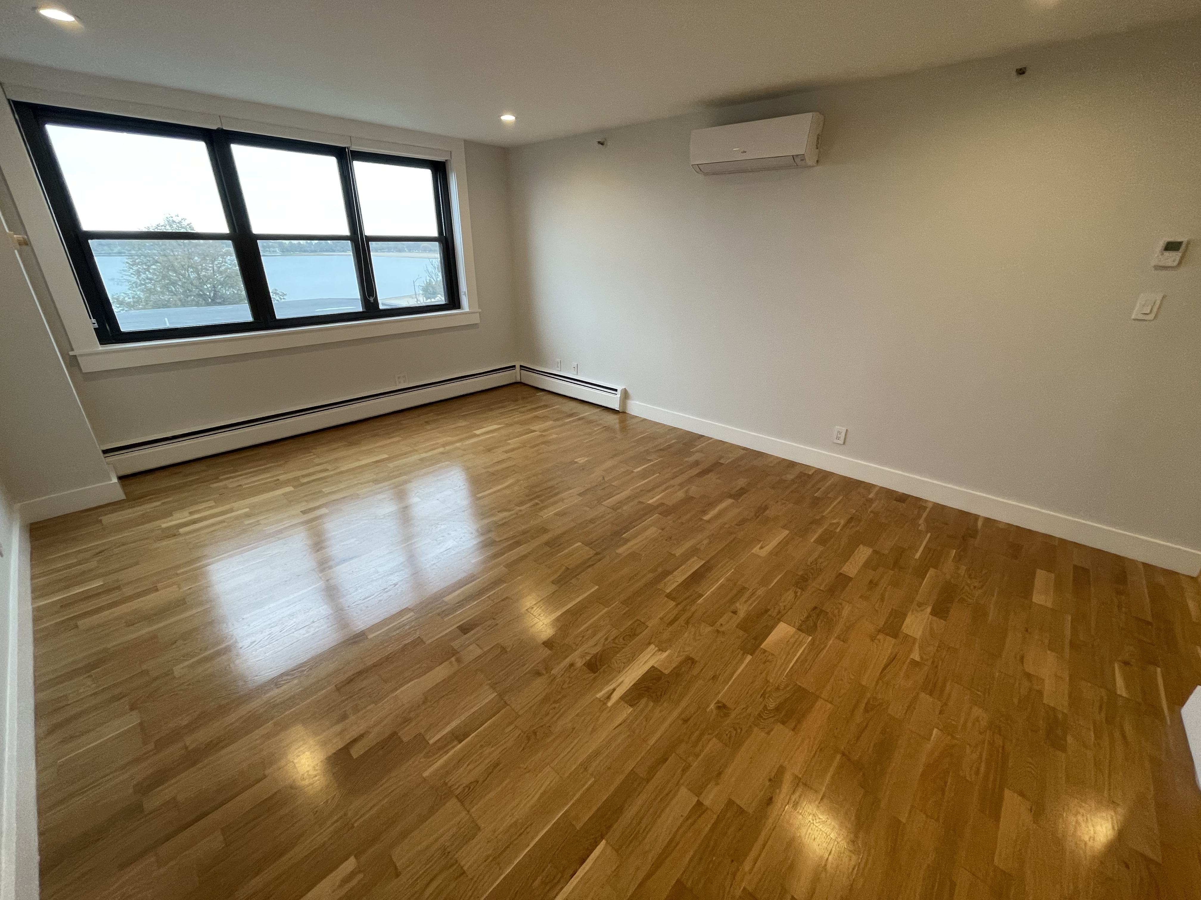 2 bed, 1 bath apartment for rent at 1410 Columbia Rd Unit 04G, South Boston — photo 5 of 40