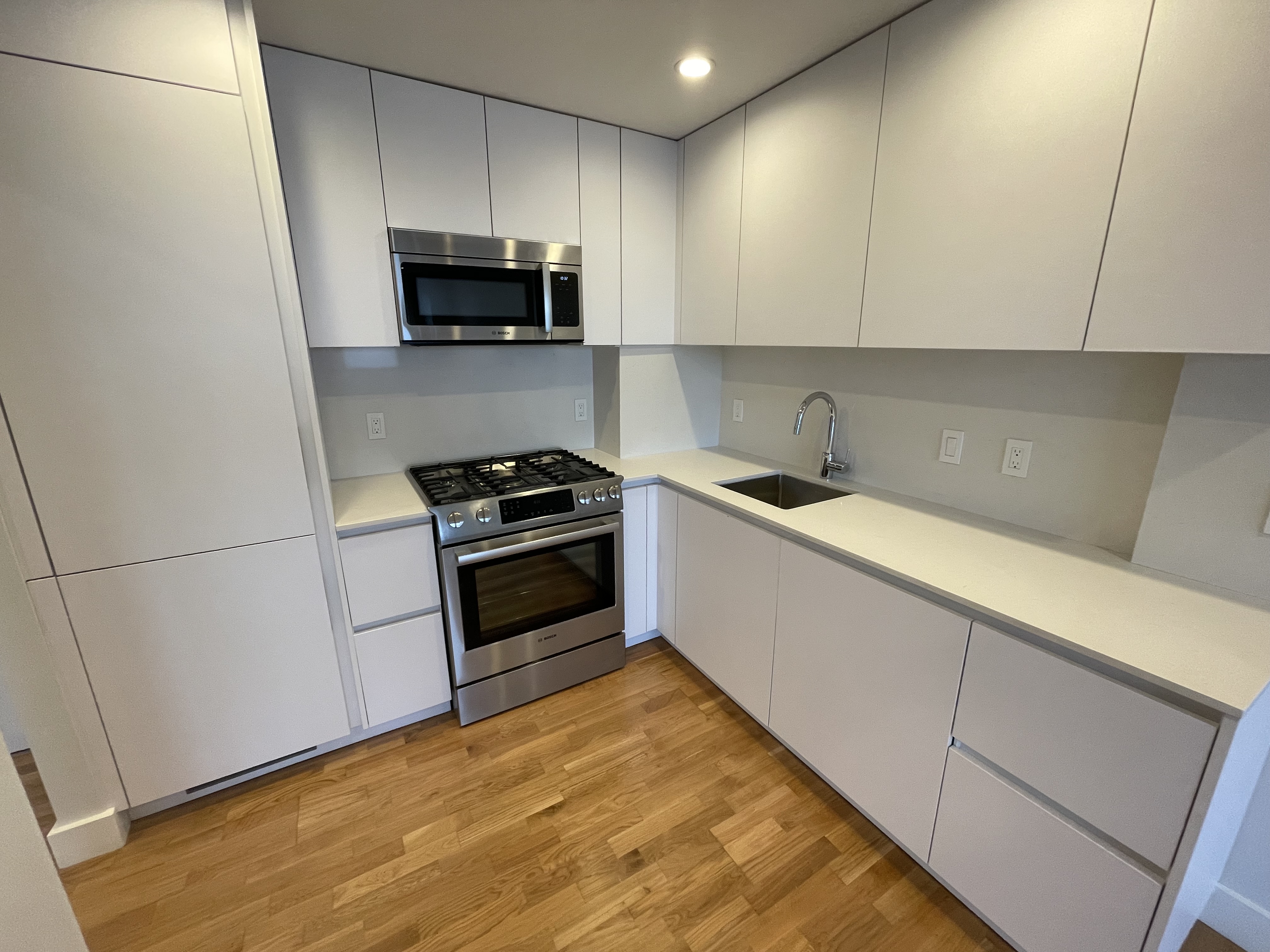 2 bed, 1 bath apartment for rent at 1410 Columbia Rd Unit 04G, South Boston — photo 6 of 40