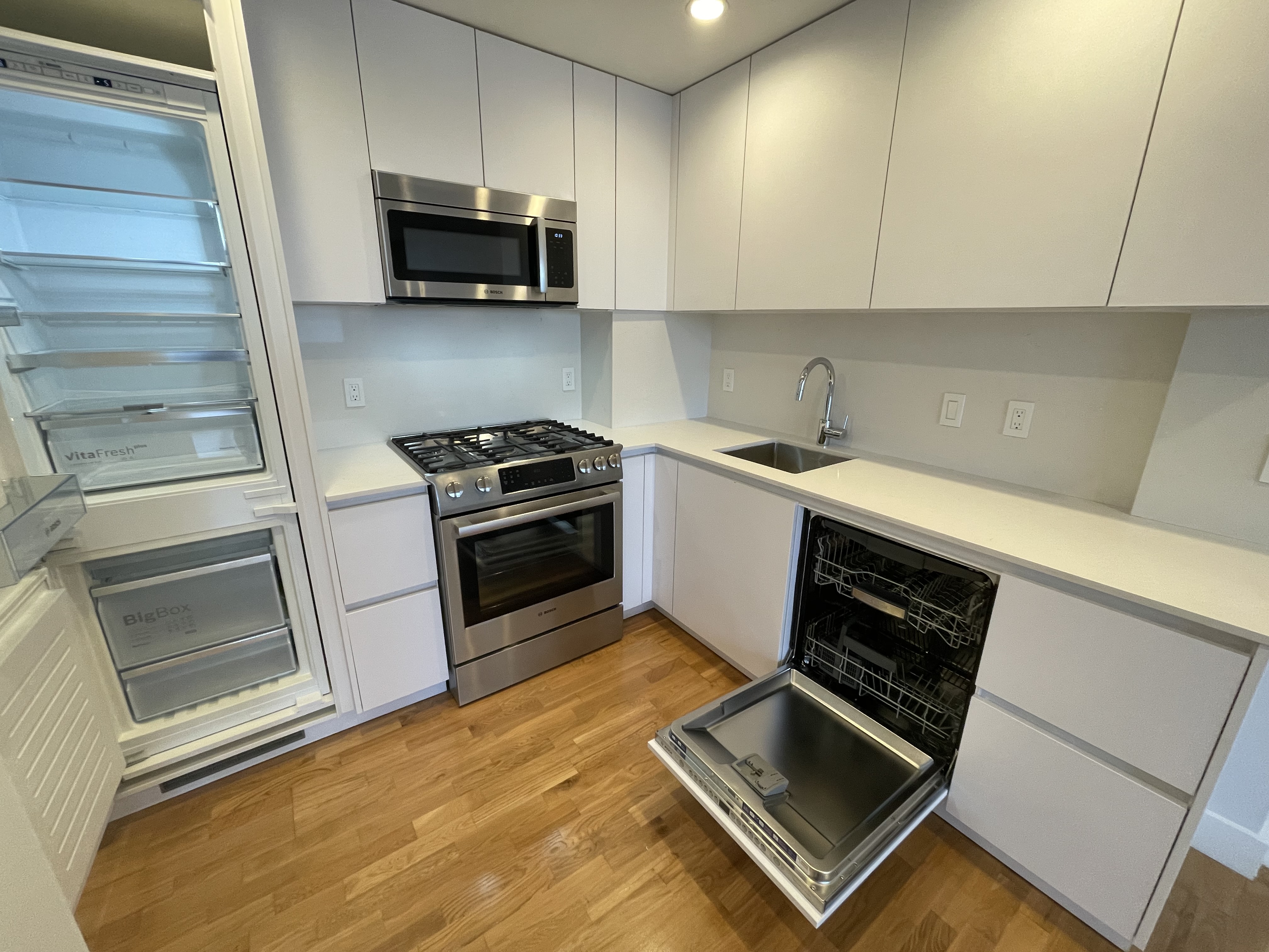 2 bed, 1 bath apartment for rent at 1410 Columbia Rd Unit 04G, South Boston — photo 7 of 40