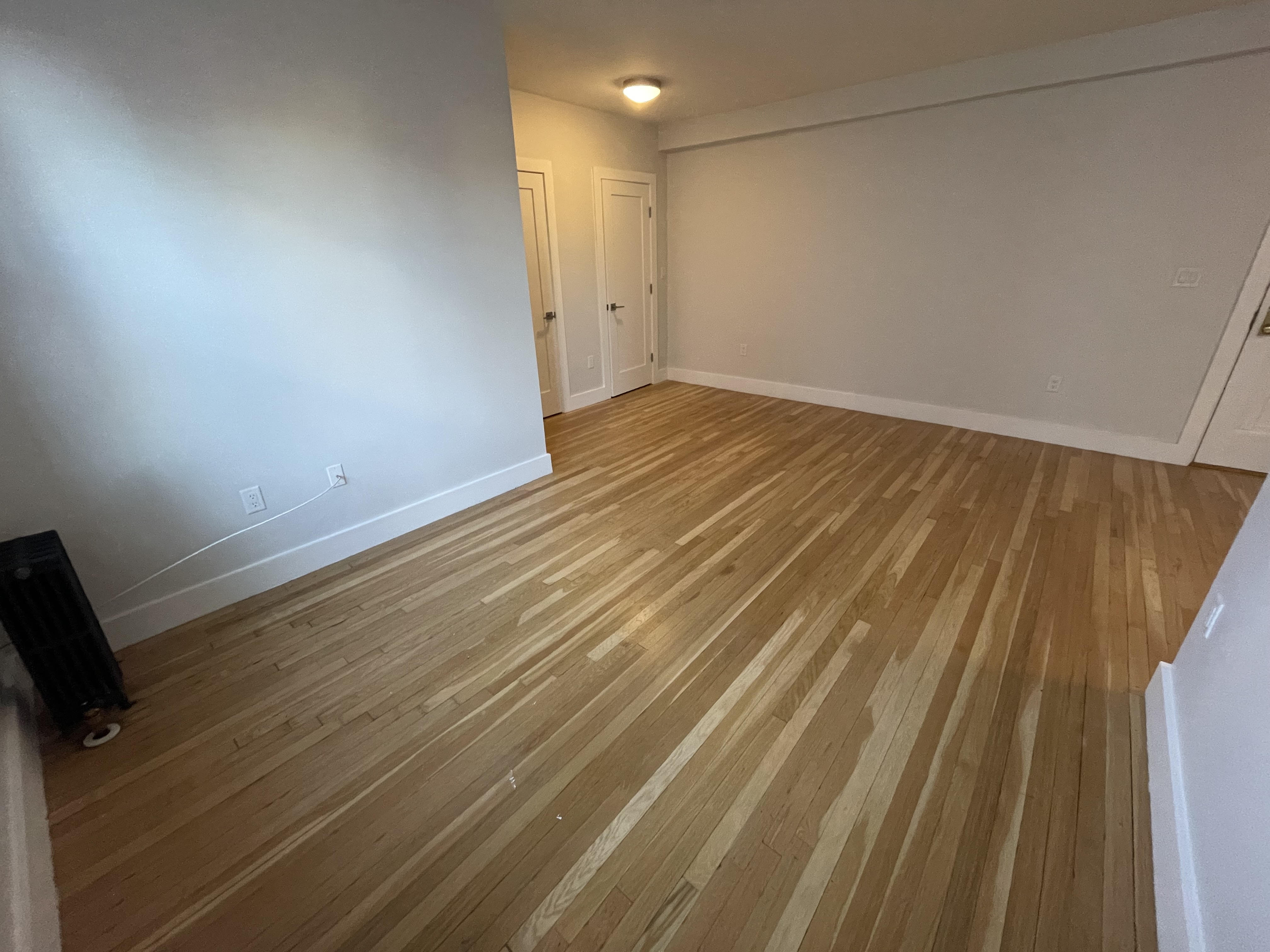 Studio bed, 1 bath apartment for rent at 136 Highland Ave Unit 12-CF, Winter Hill — photo 3 of 9
