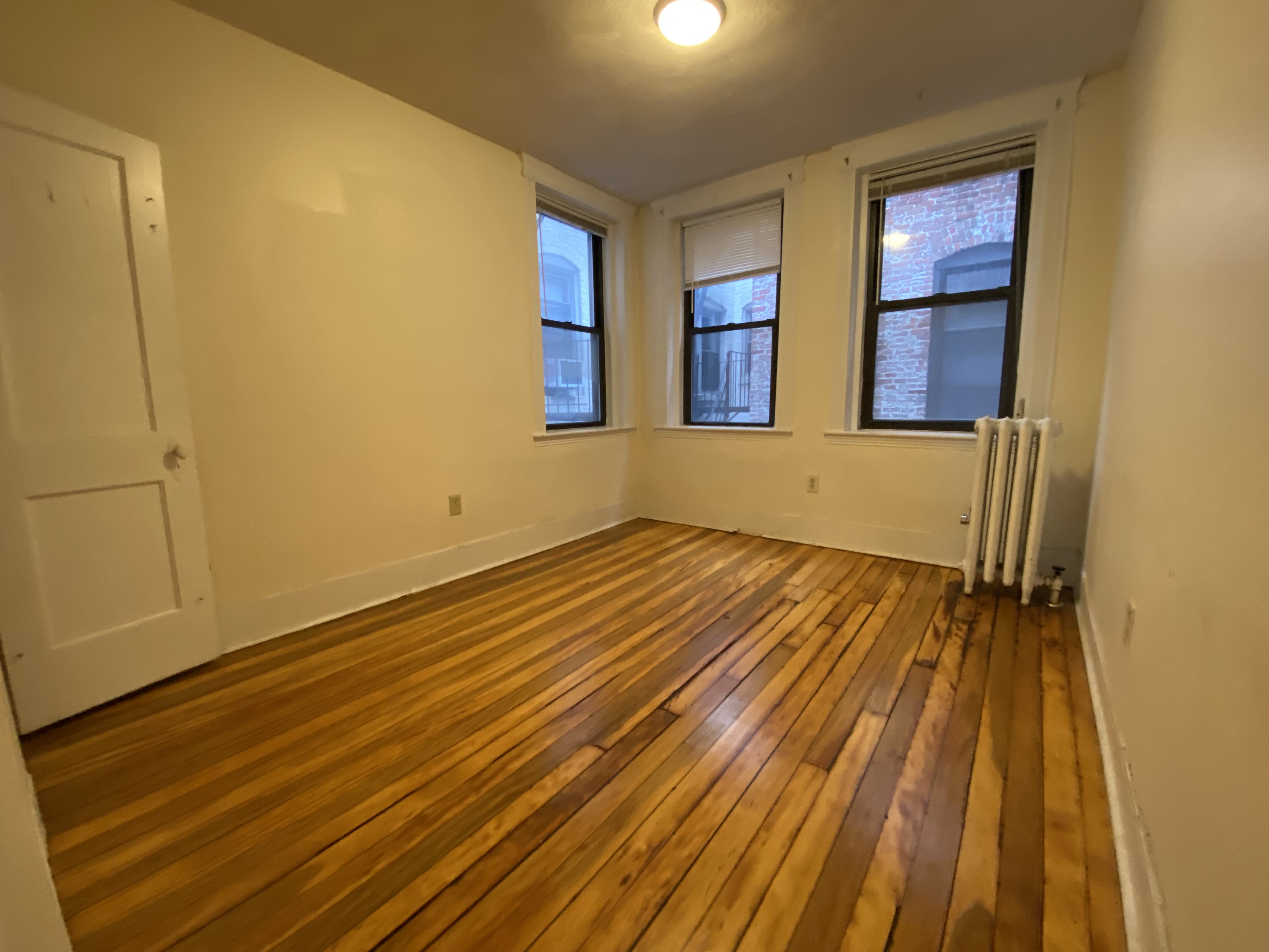 2 split bed, 1 bath apartment for rent at 54 Burbank St Unit 8, Fenway — photo 7 of 8