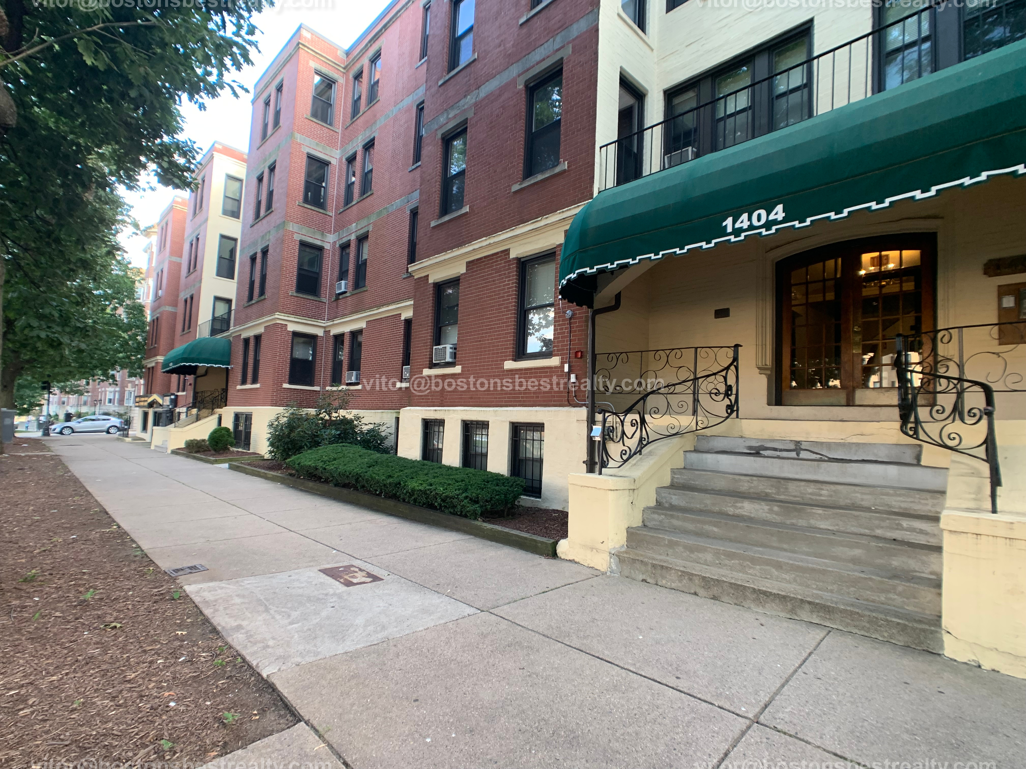 1 bed, 1 bath apartment for rent at 1404 Commonwealth Ave Unit 21, Allston — photo 22 of 26