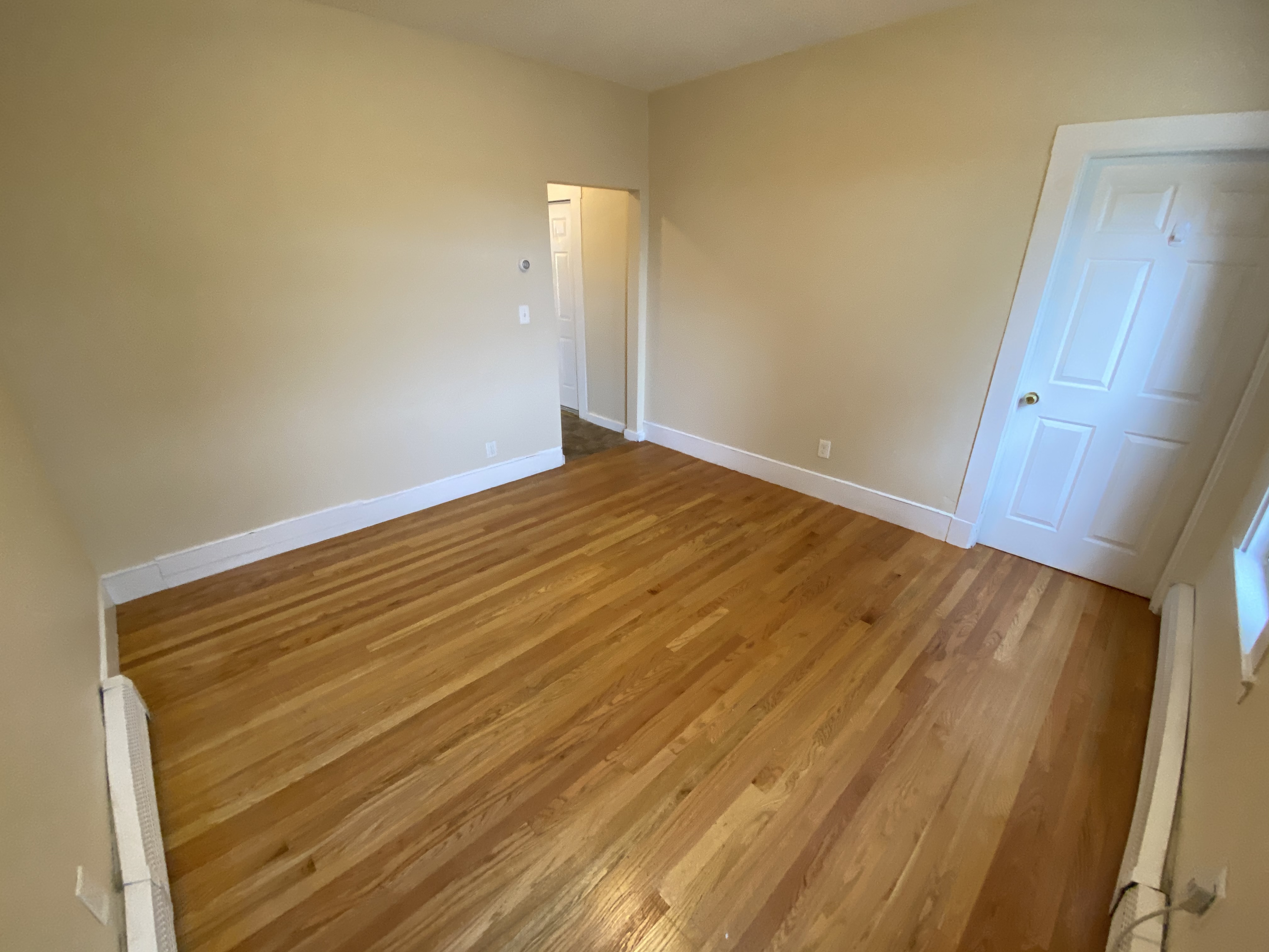 3 bed, 1 bath apartment for rent at 66 Middle St Unit 21, South Boston — photo 3 of 25
