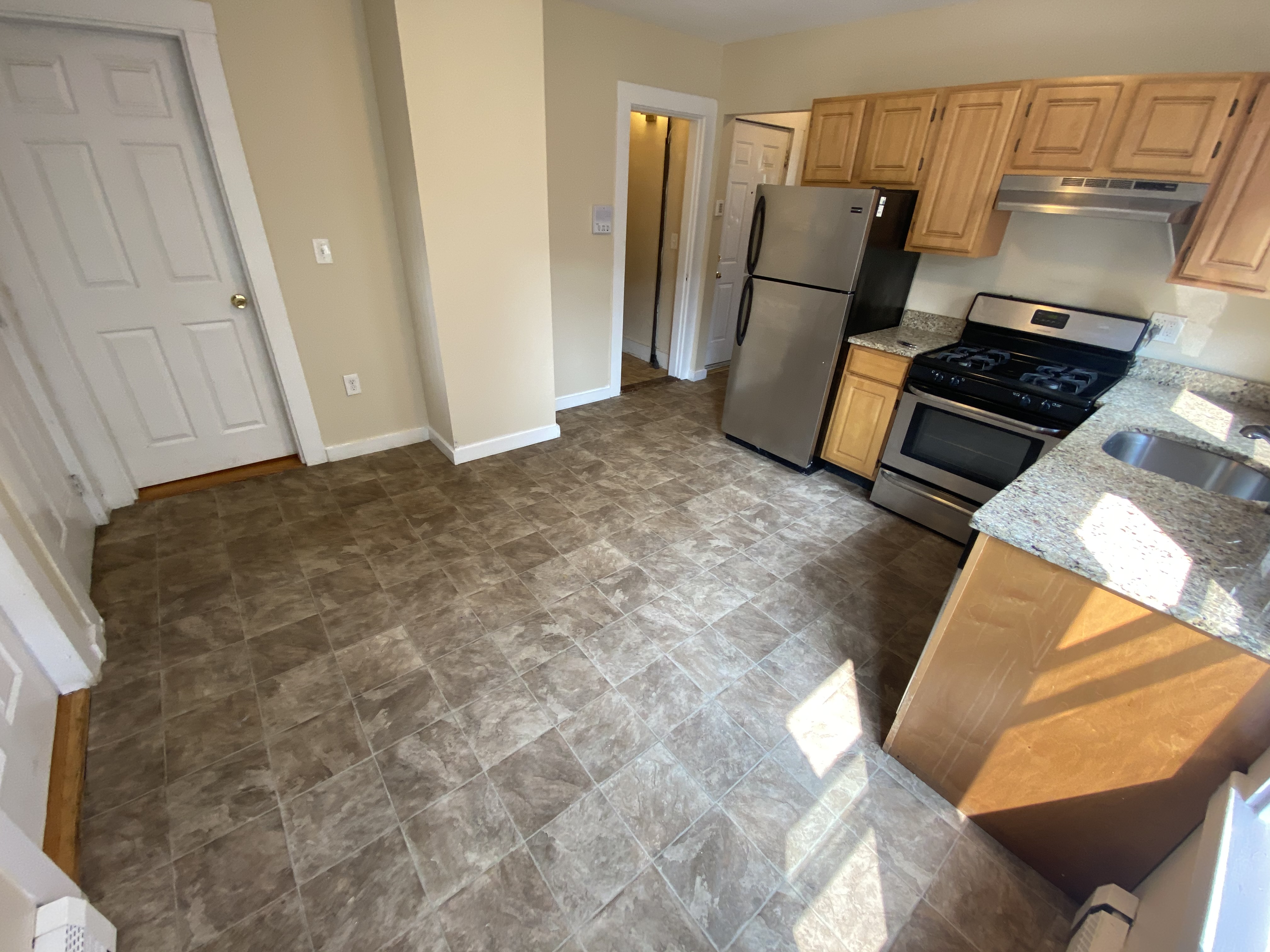 3 bed, 1 bath apartment for rent at 66 Middle St Unit 21, South Boston — photo 7 of 25