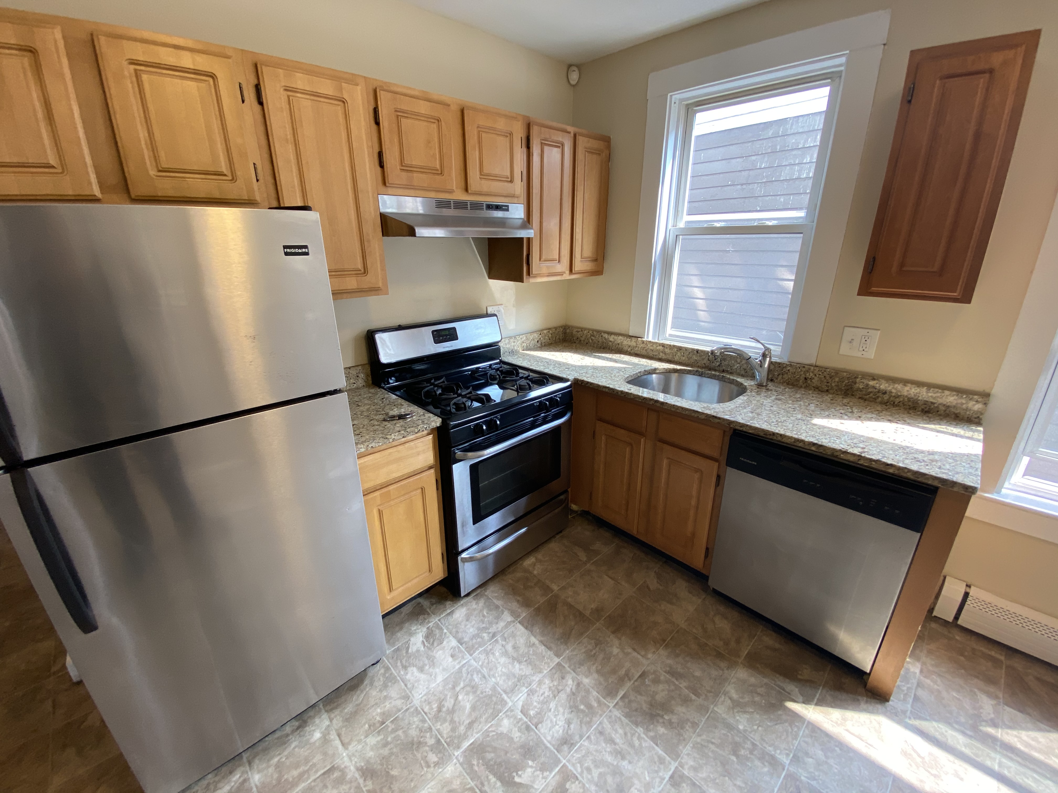 3 bed, 1 bath apartment for rent at 66 Middle St Unit 21, South Boston — photo 8 of 25