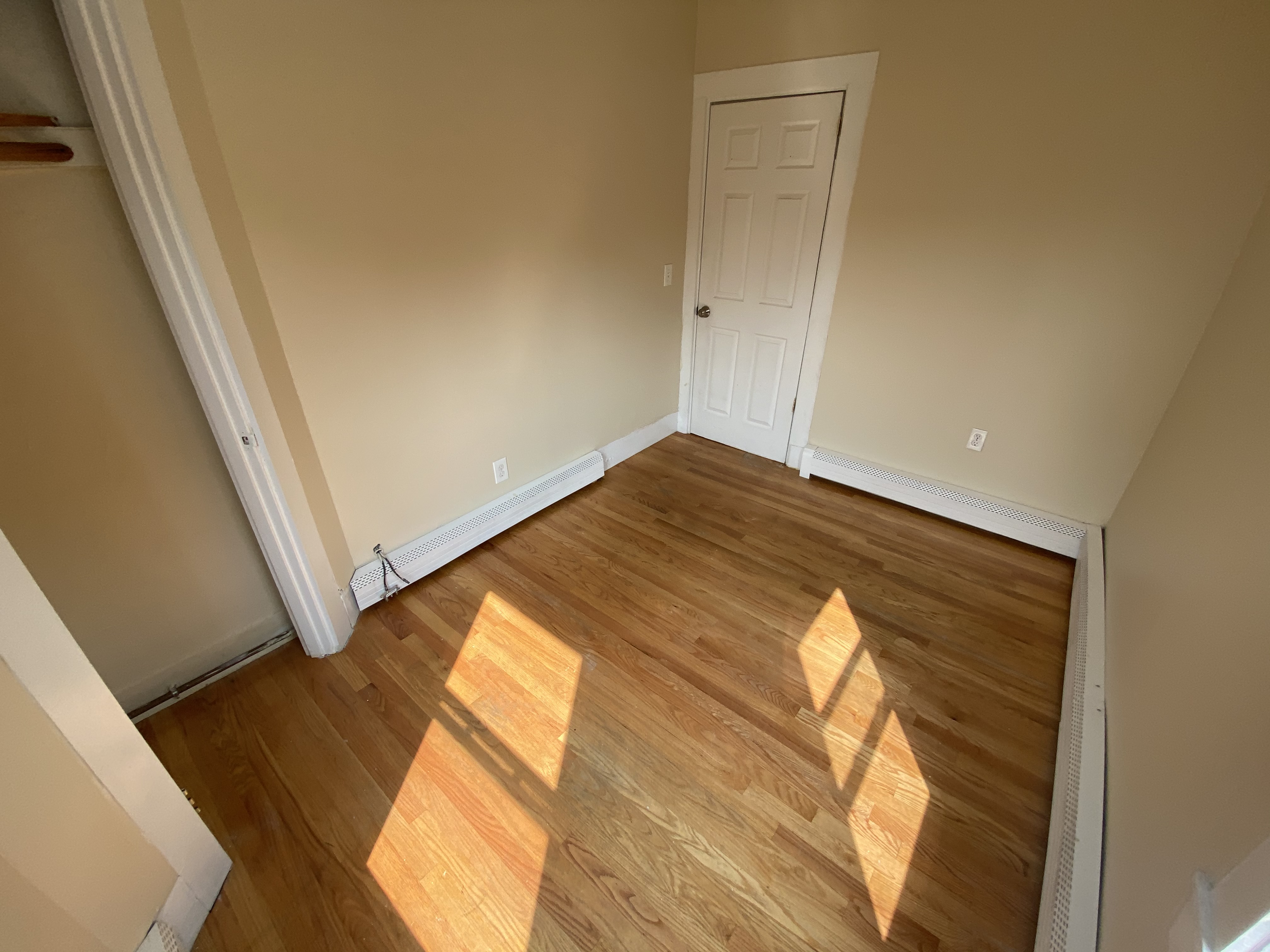 3 bed, 1 bath apartment for rent at 66 Middle St Unit 21, South Boston — photo 16 of 25