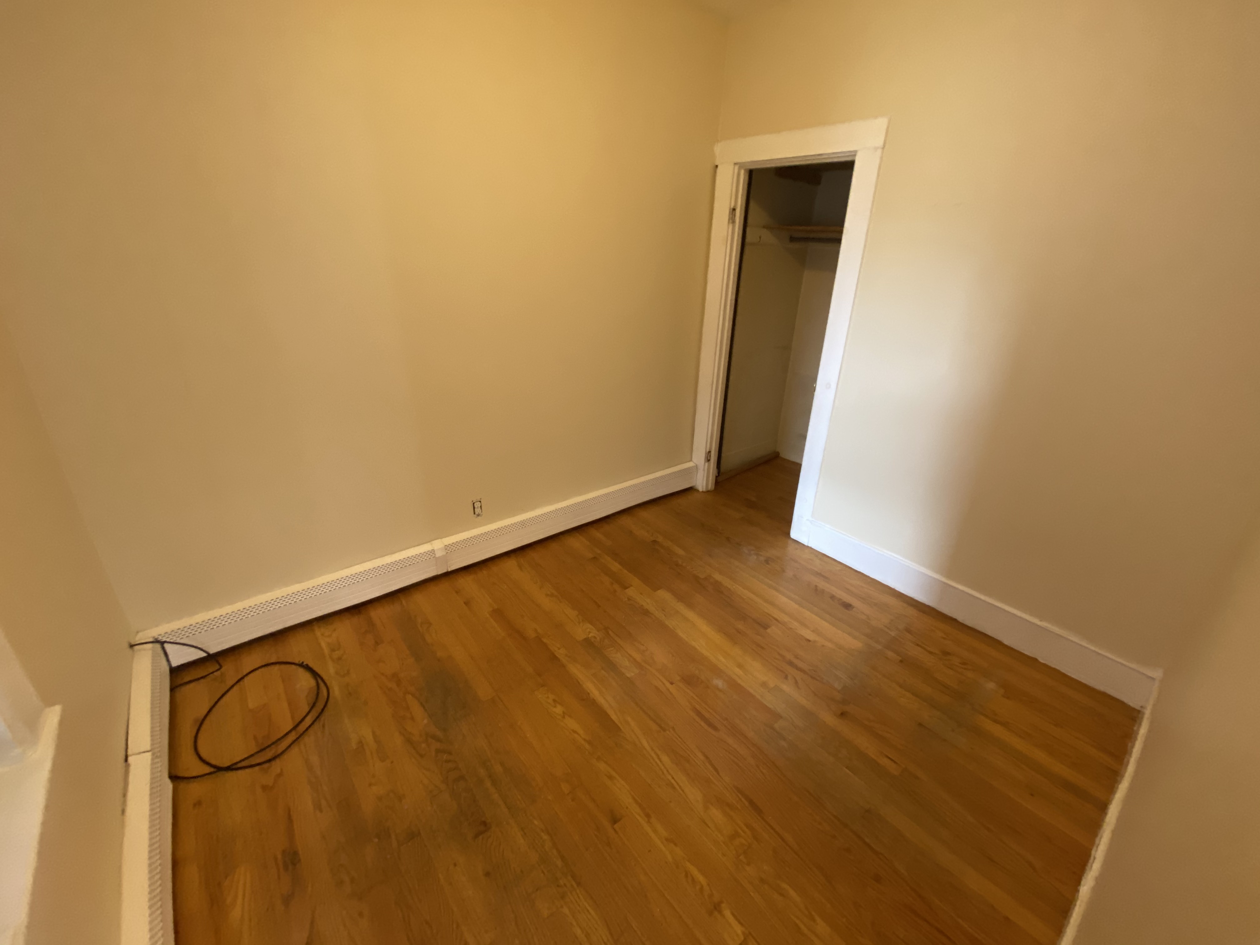 3 bed, 1 bath apartment for rent at 66 Middle St Unit 21, South Boston — photo 18 of 25